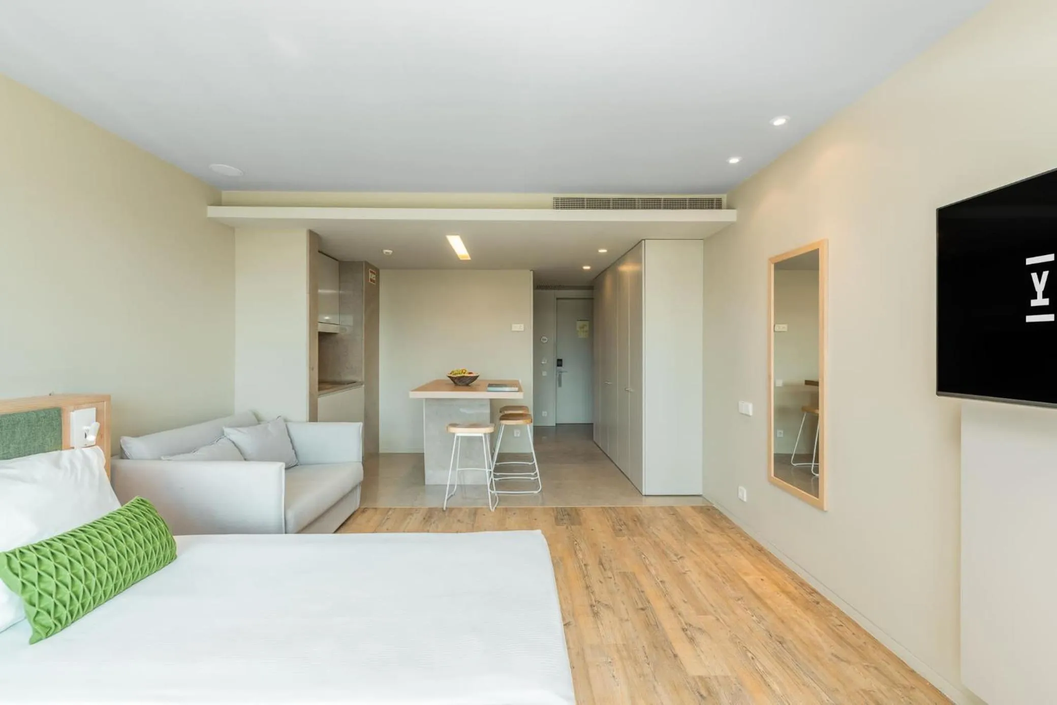 Bedroom, Bed in The Editory By The Sea Troia Comporta Hotel