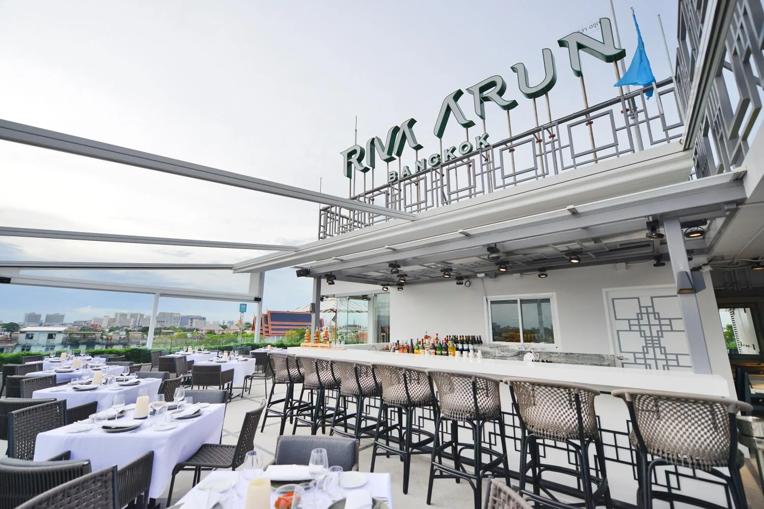 Restaurant/places to eat in Riva Arun Bangkok Restaurant/places to eat in Riva Arun Bangkok