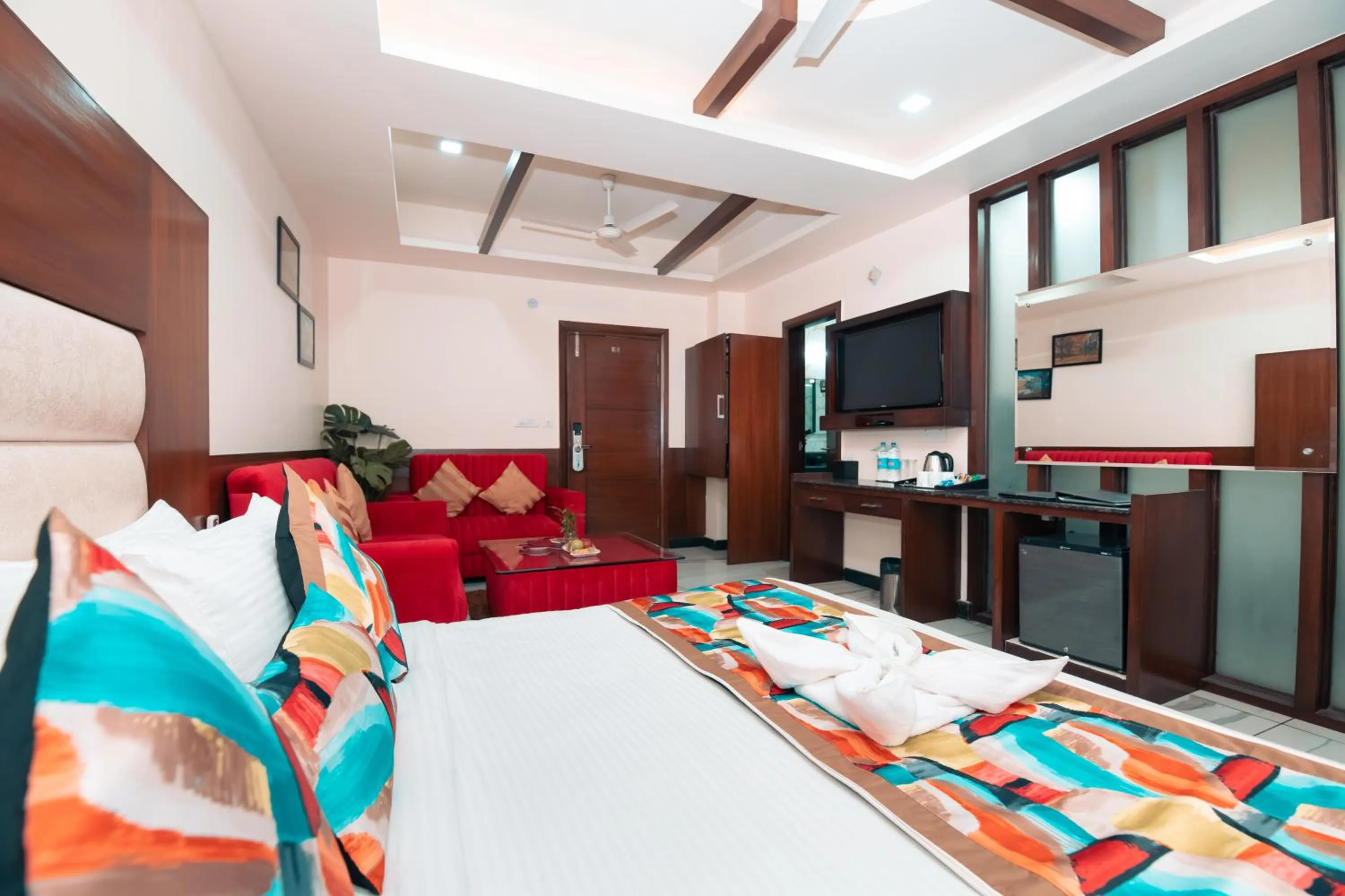 Dining area, Bed in The Fern Residency Katra