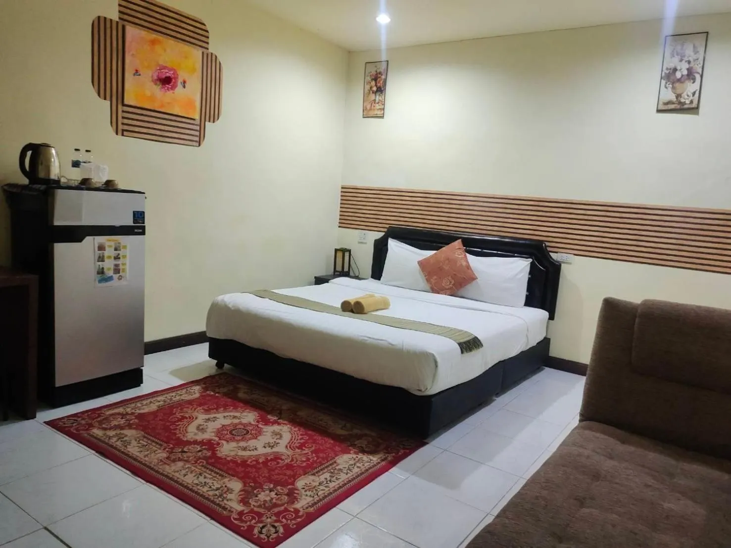 Bed in Everest Resort Samui - SHA Plus