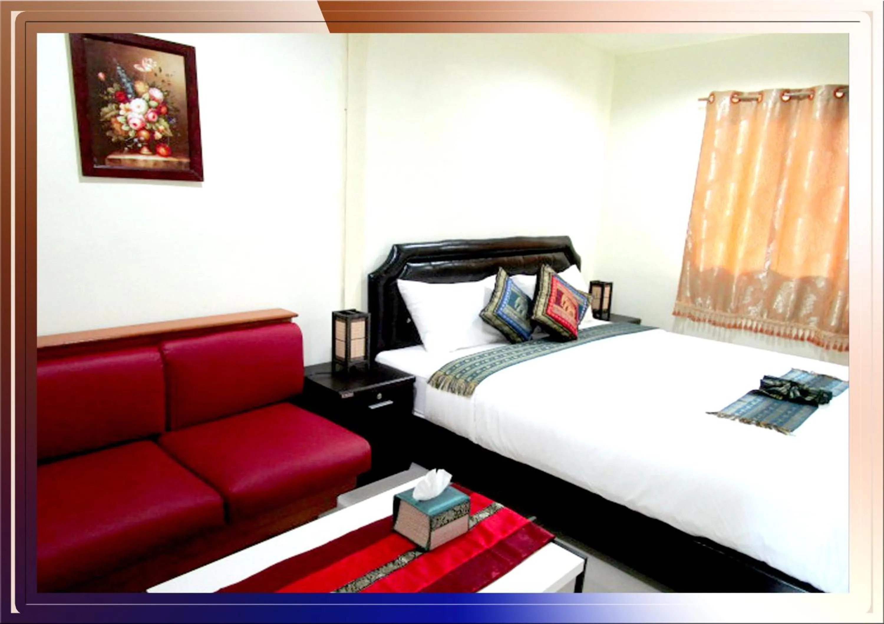 Shower, Bed in Everest Resort Samui - SHA Plus