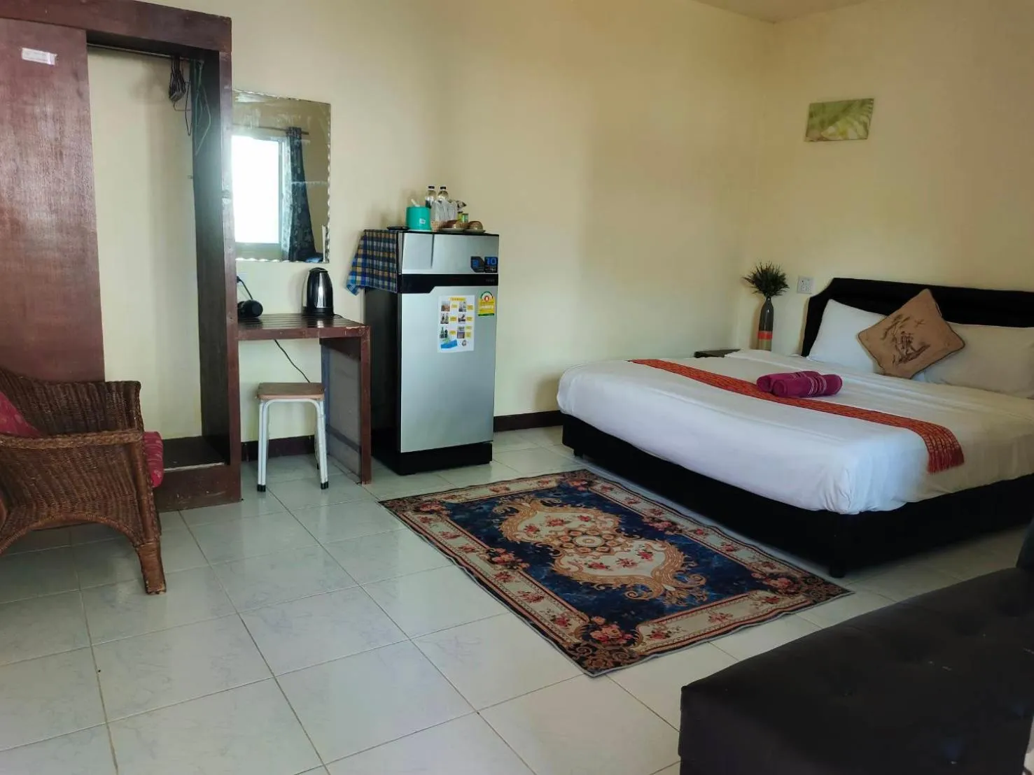 Bed in Everest Resort Samui - SHA Plus