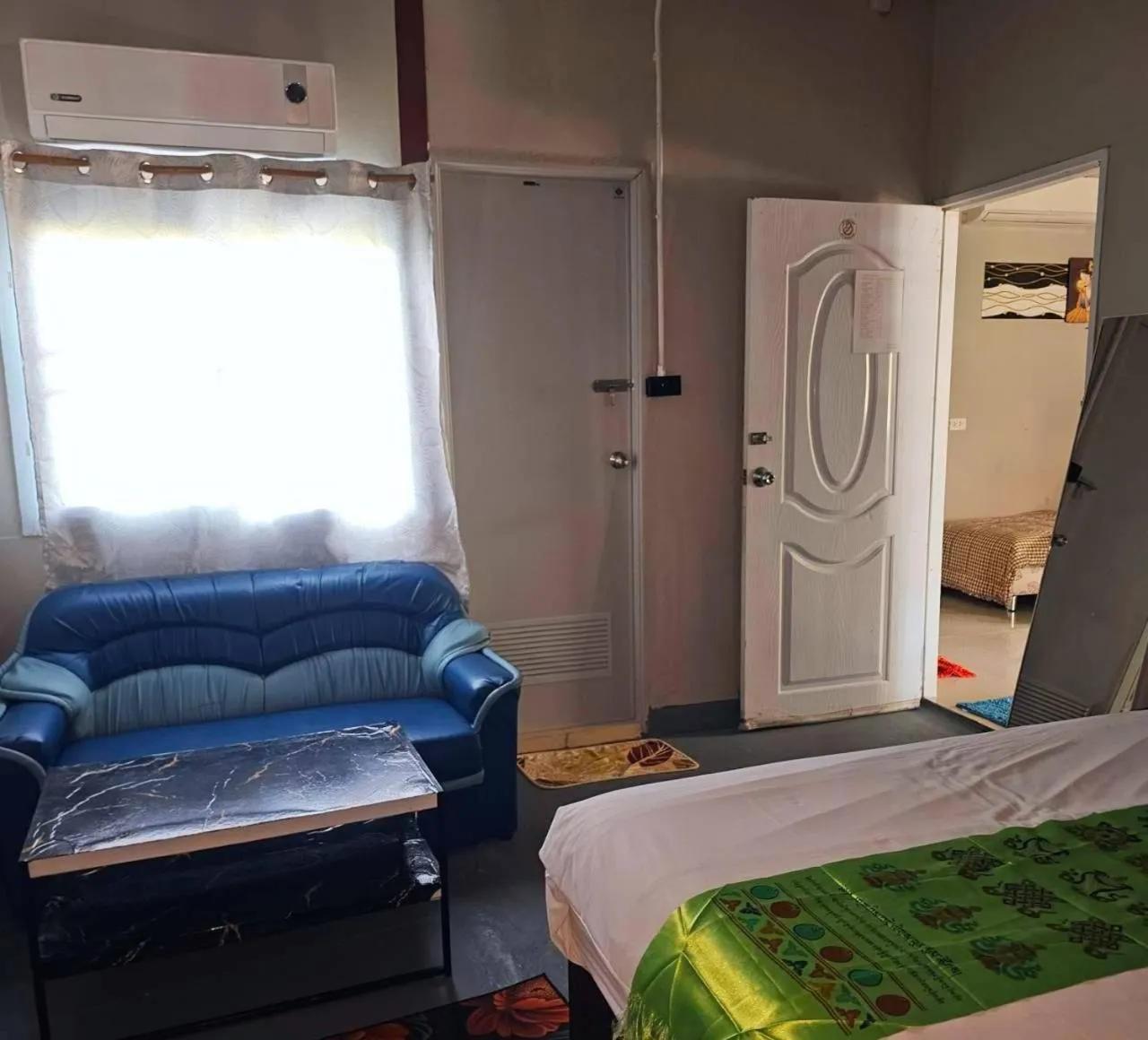 Bed in Everest Resort Samui - SHA Plus