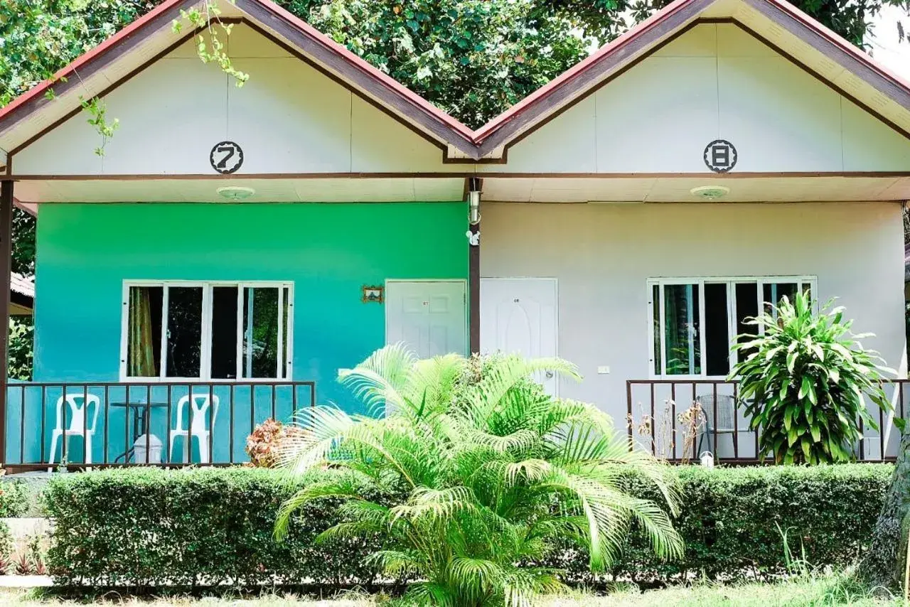 Property building in Everest Resort Samui - SHA Plus Property building in Everest Resort Samui - SHA Plus