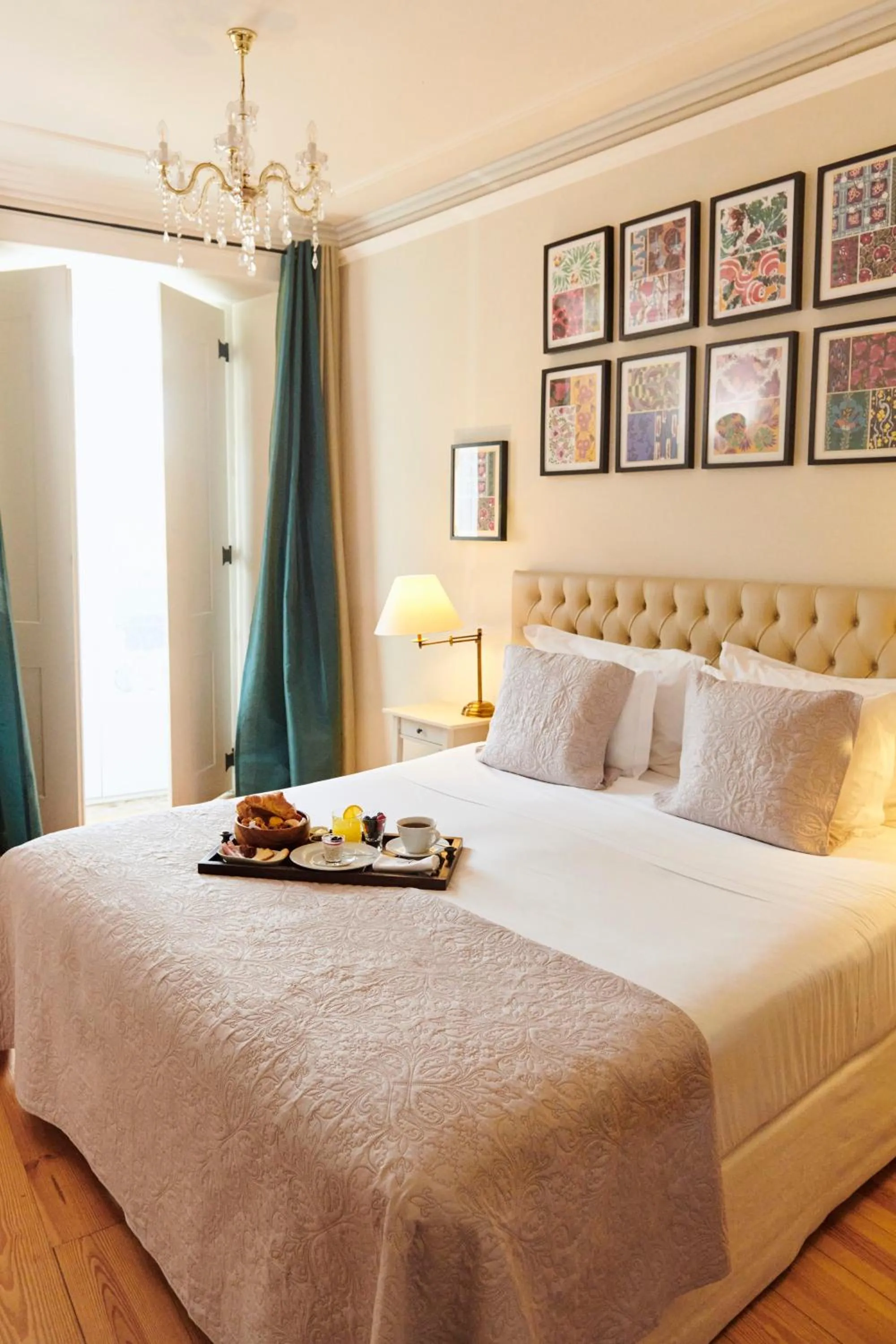 Bedroom, Bed in Hotel Alegria