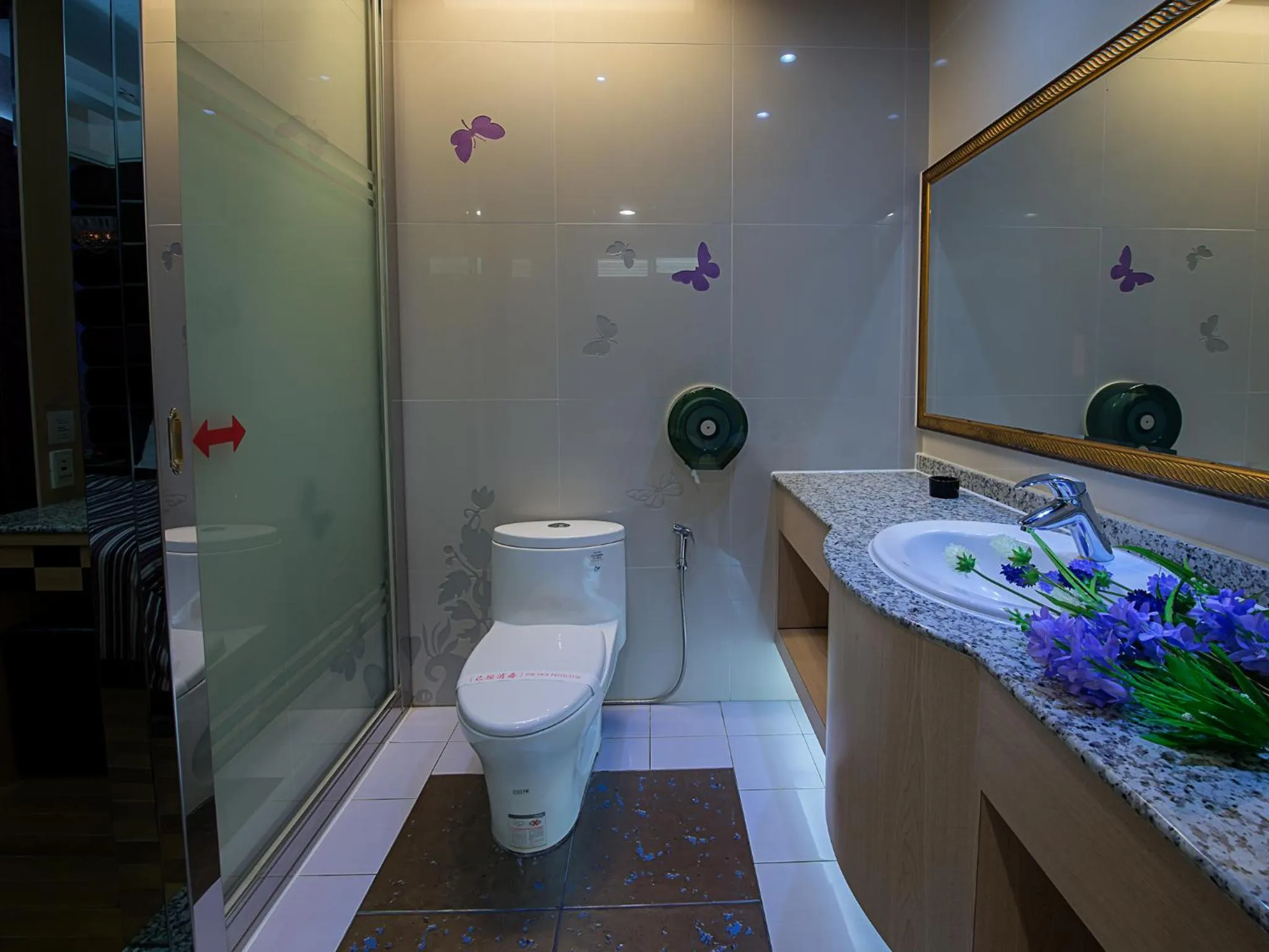 Toilet in Lai Yin Motel