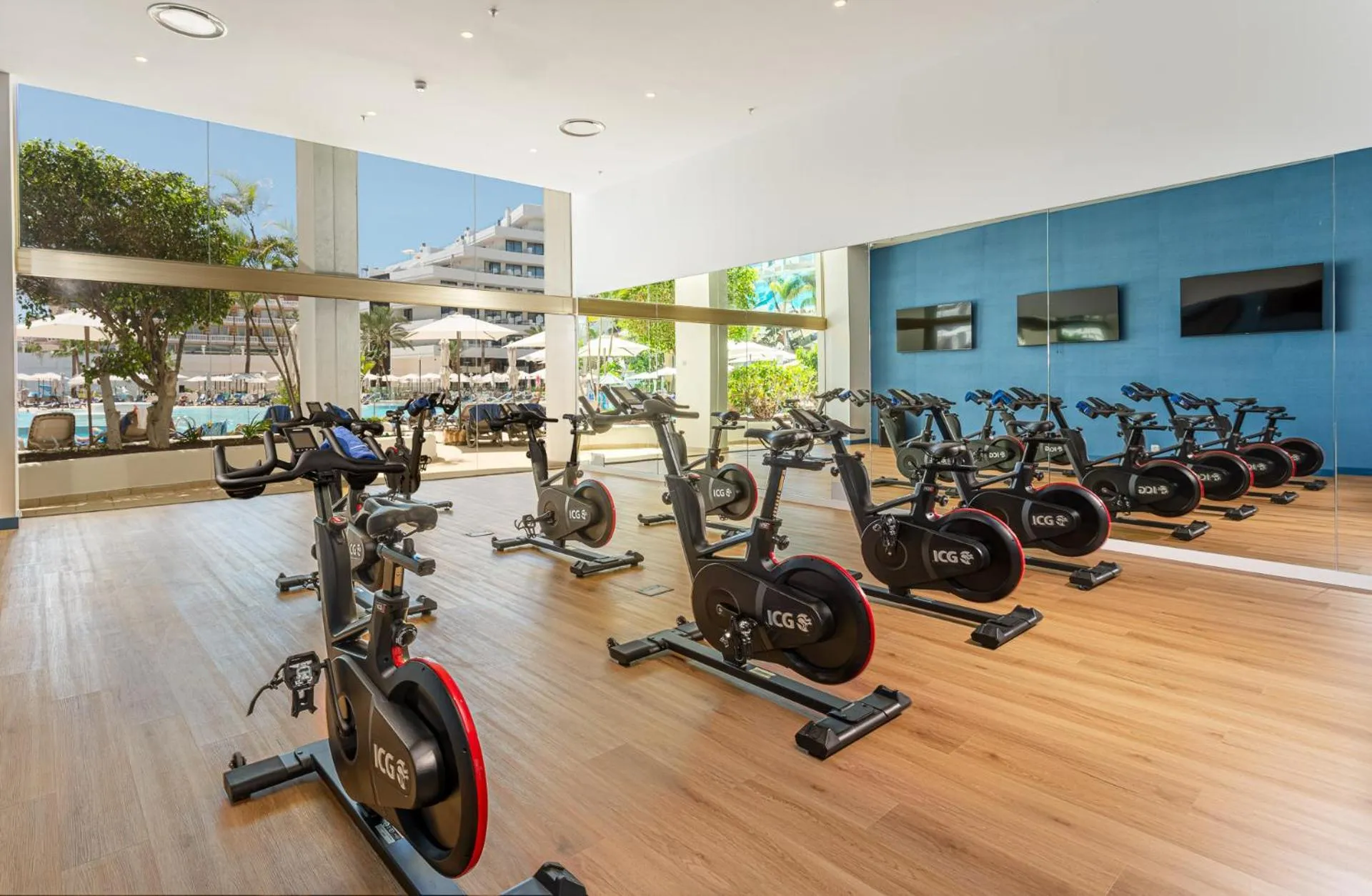 Fitness centre/facilities in Mediterranean Palace