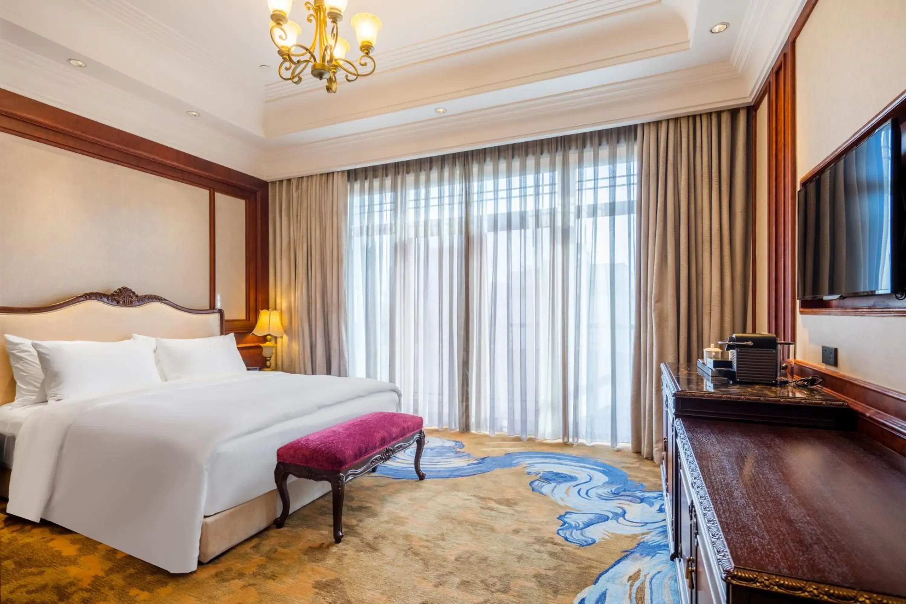 Photo of the whole room, Bed in Shanghai Donghu Hotel - Shanghai Style Garden House Photo of the whole room, Bed in Shanghai Donghu Hotel - Shanghai Style Garden House