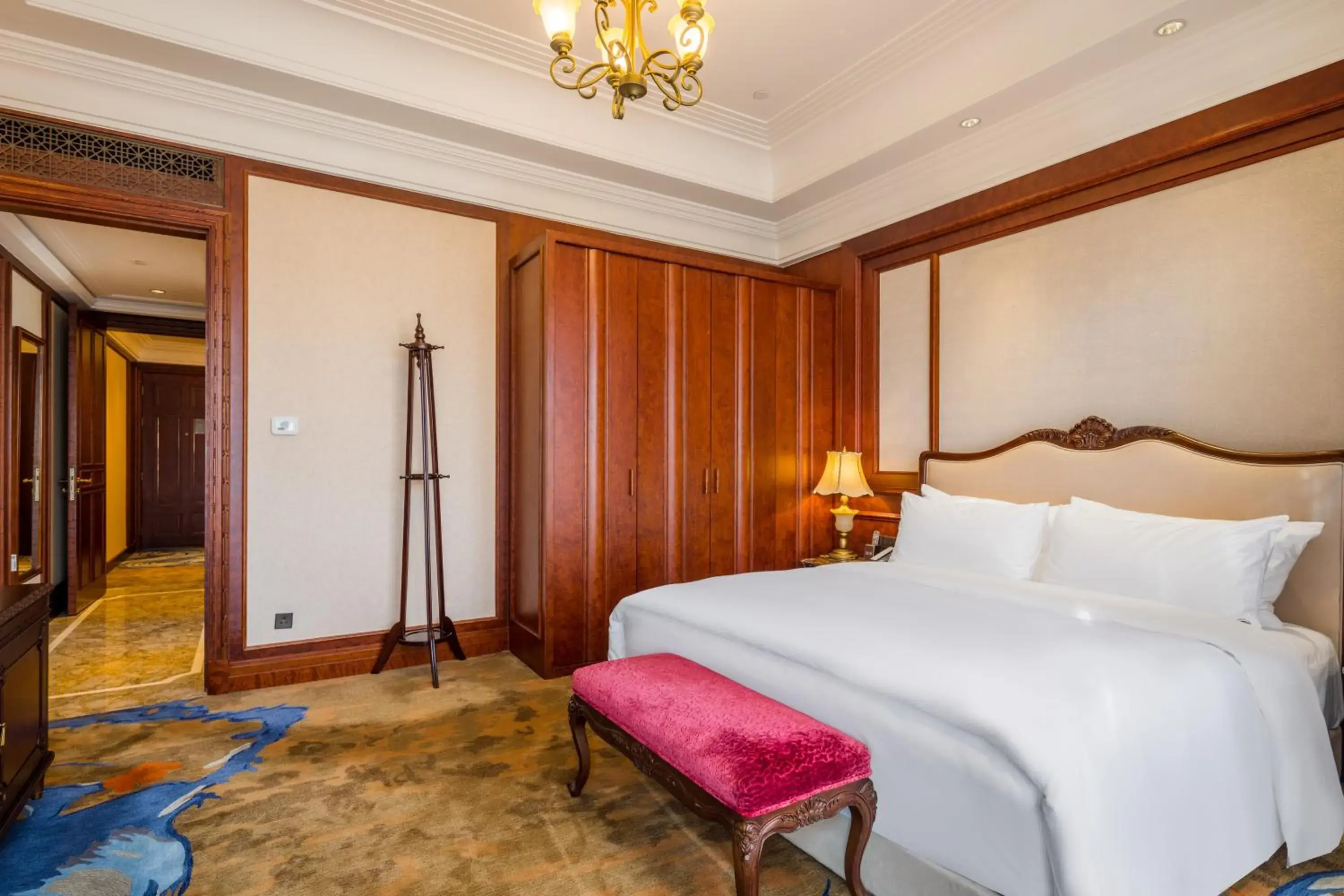 Bed in Shanghai Donghu Hotel - Shanghai Style Garden House Bed in Shanghai Donghu Hotel - Shanghai Style Garden House