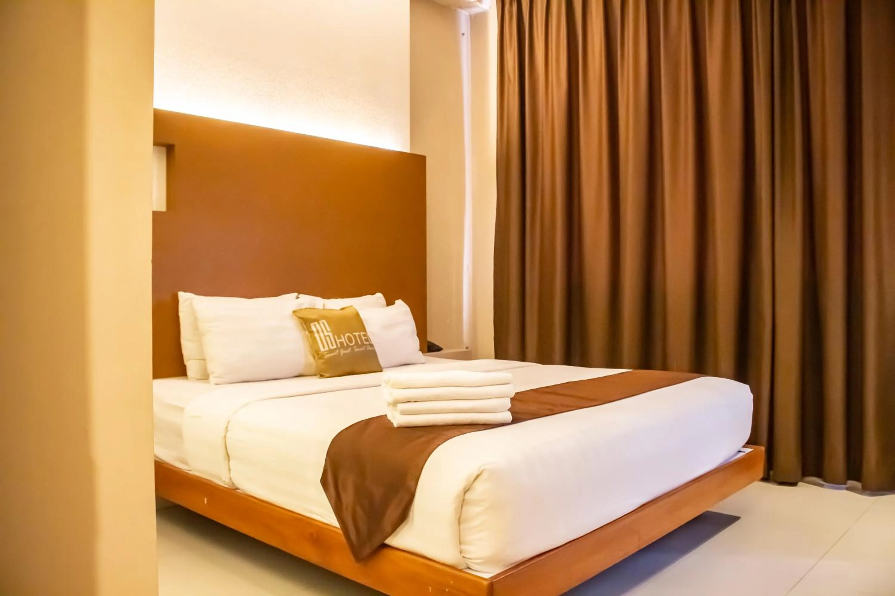 Bedroom, Bed in OS Hotel Airport Batam