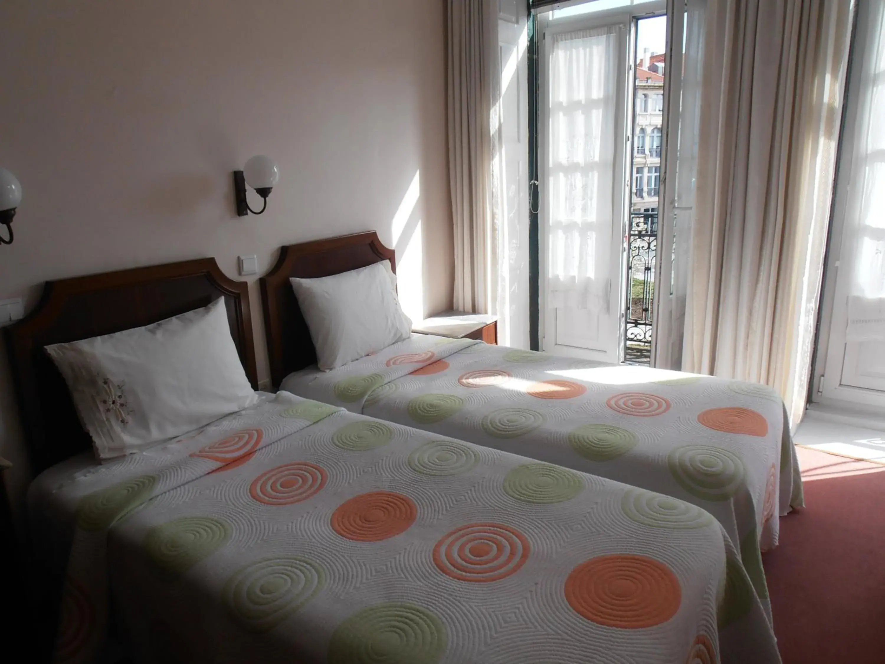 Twin Room with City View in Hotel S. Marino Twin Room with City View in Hotel S. Marino