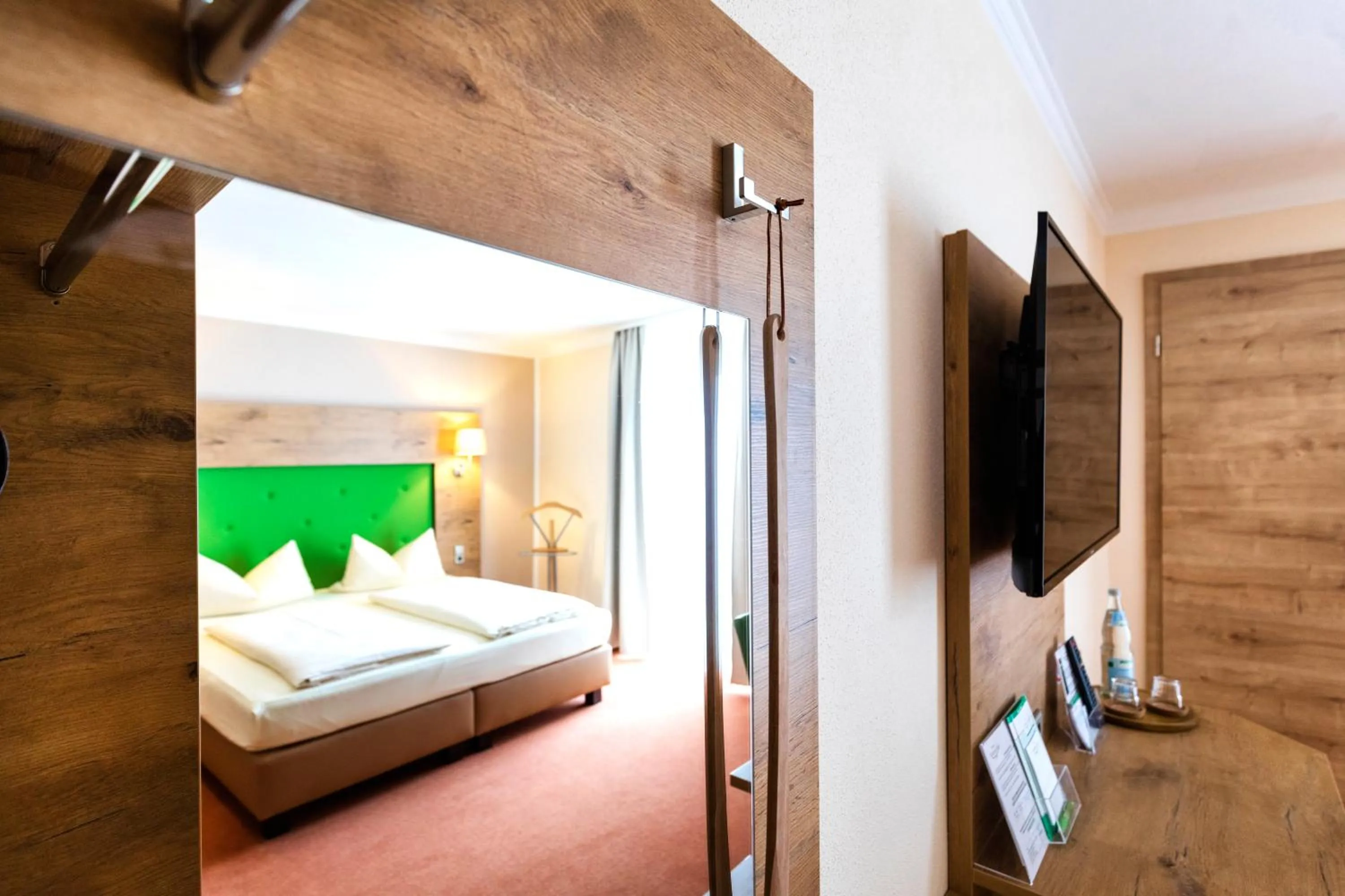 Photo of the whole room, Bed in Günzburg City