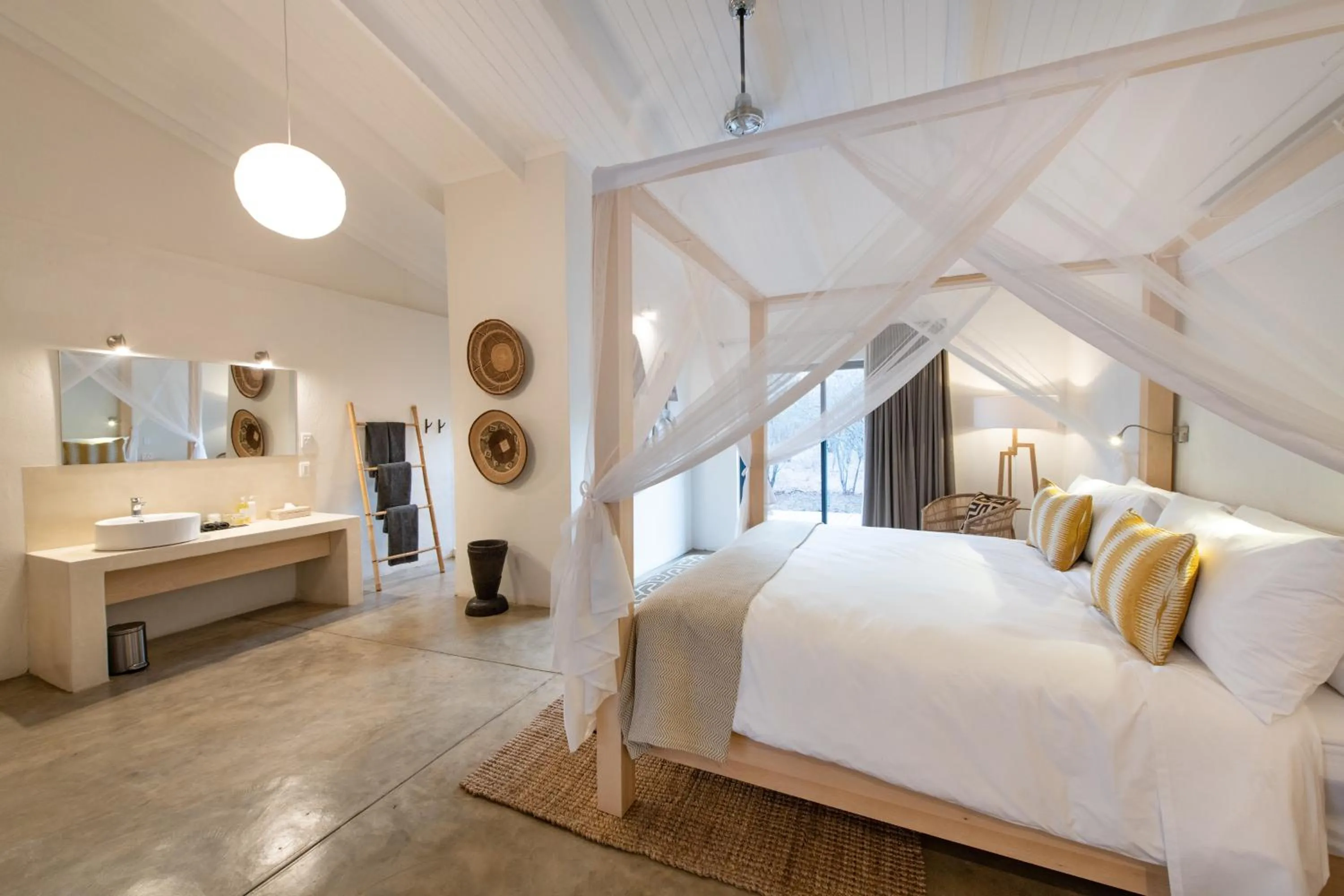 Bed in Unembeza Boutique Lodge & Spa