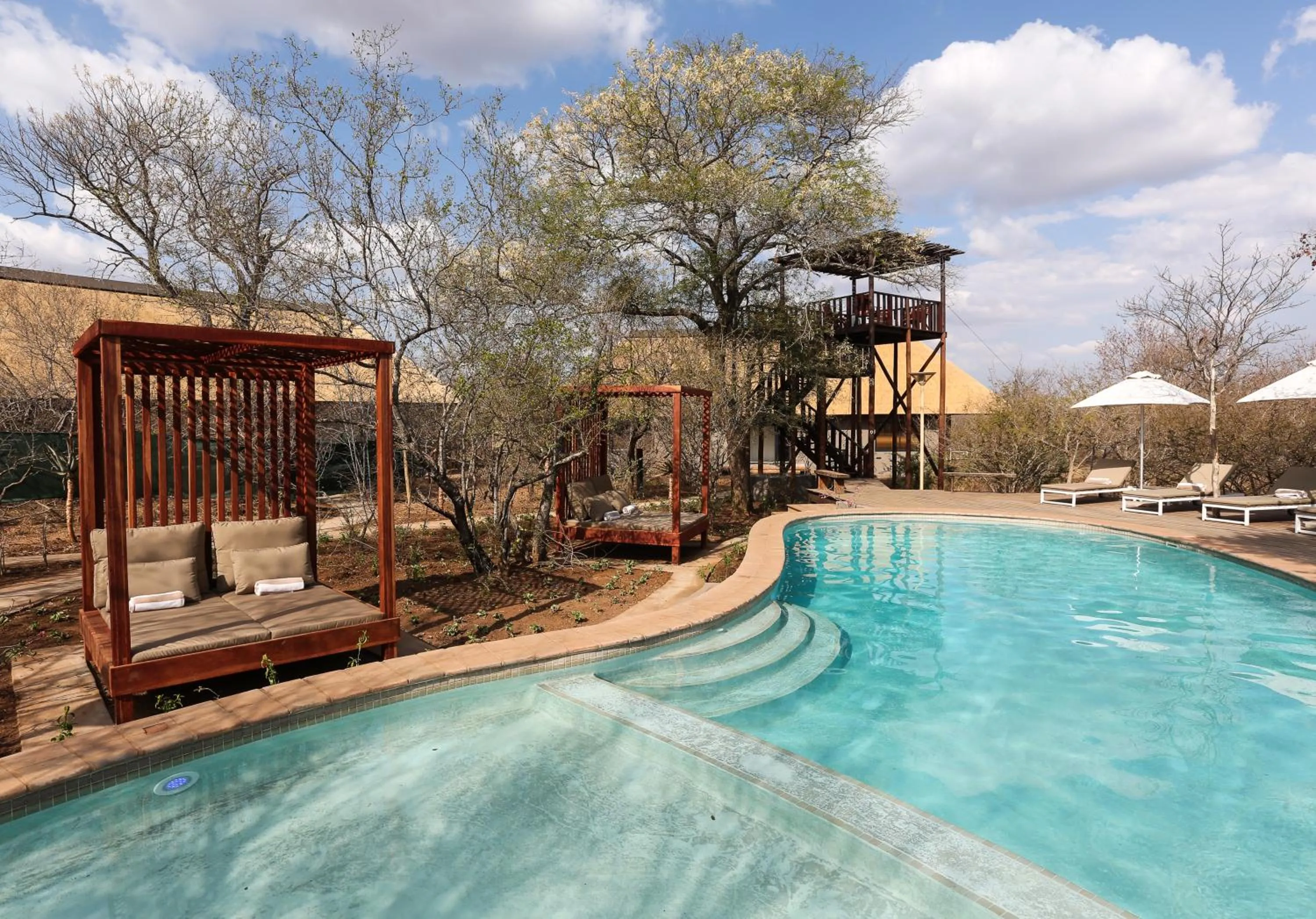 Swimming pool in Unembeza Boutique Lodge & Spa