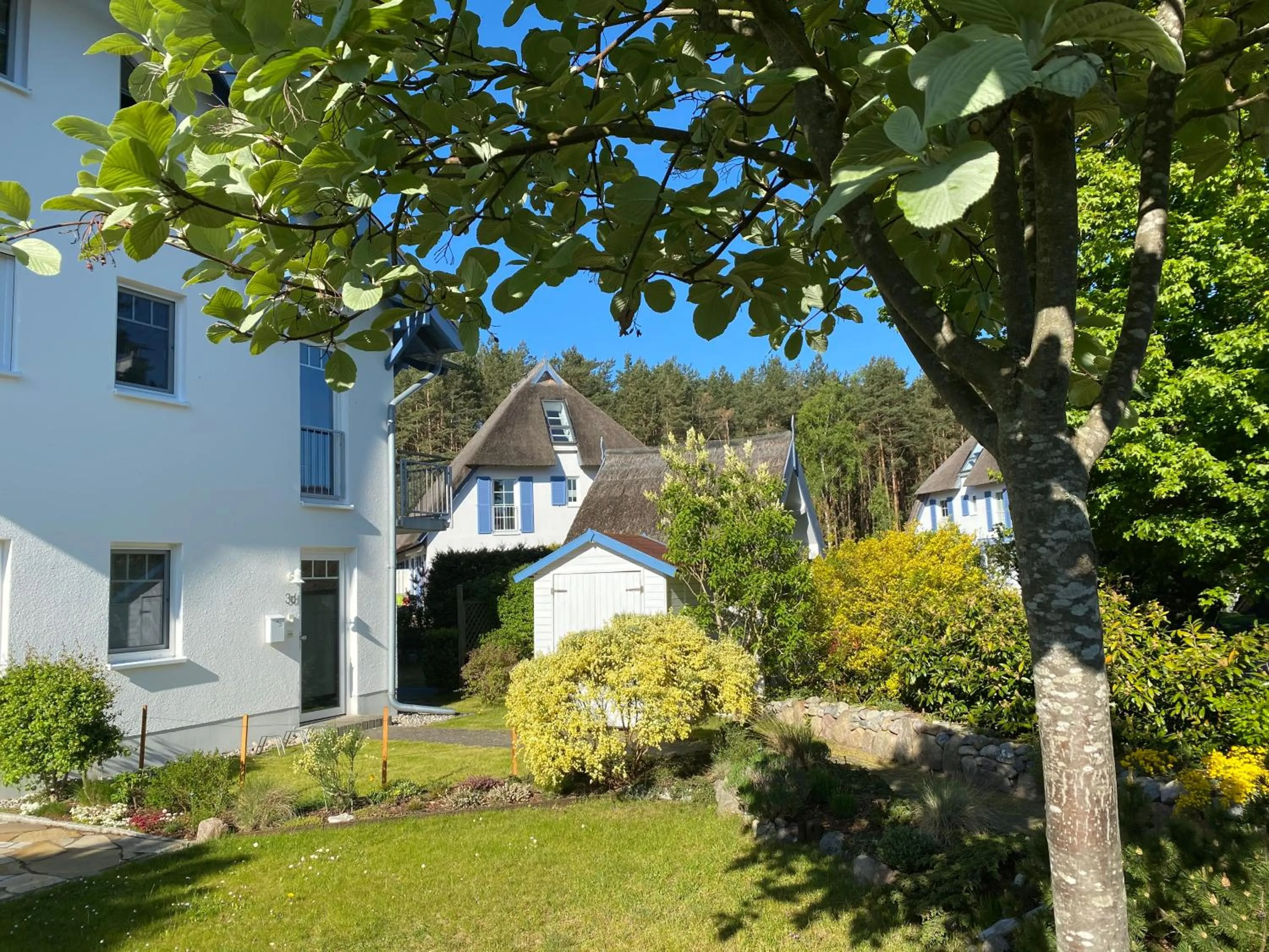Property building in Dünenresidenz Karlshagen - Ferienwohnung Ginsterweg