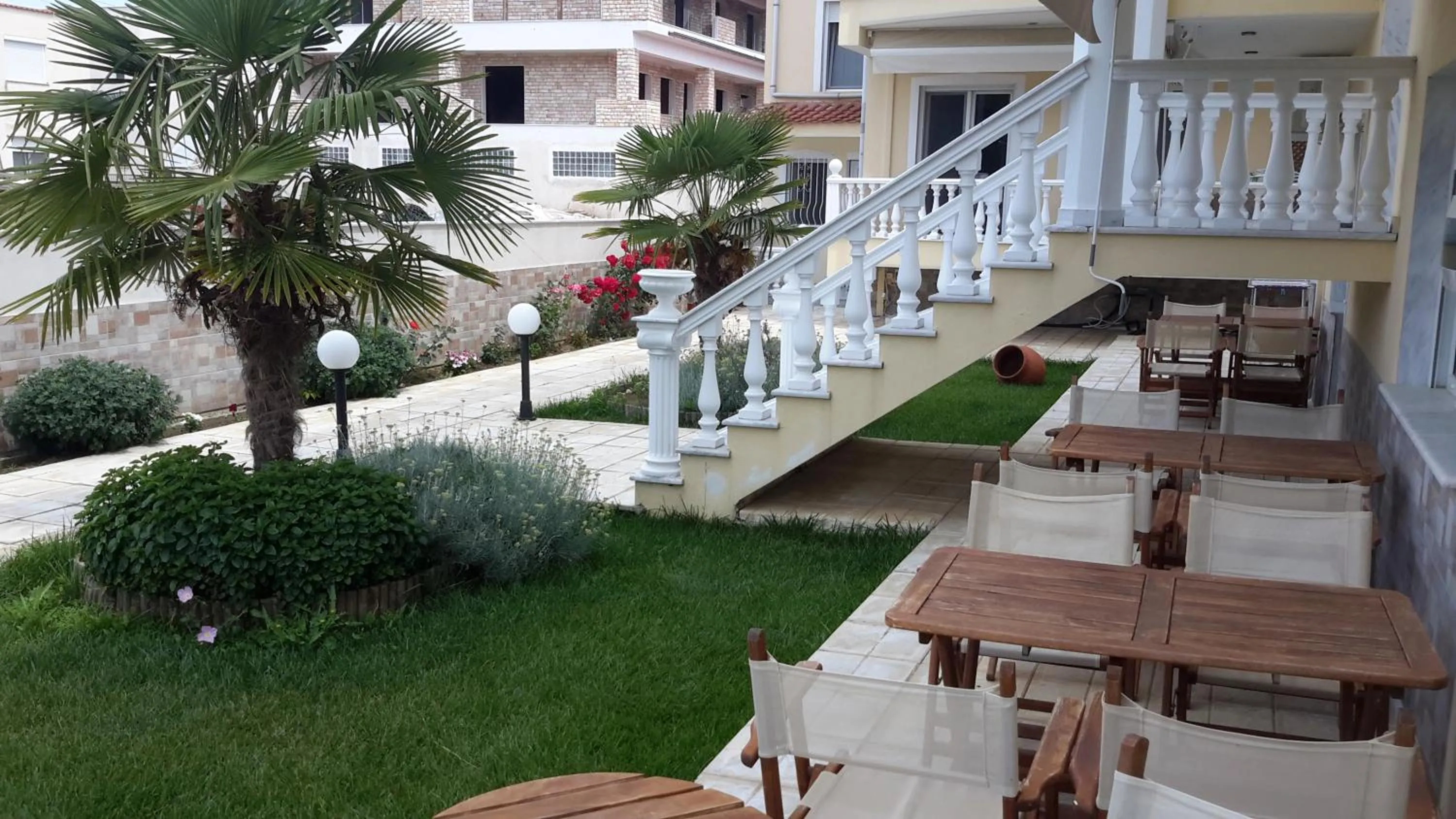 BBQ facilities in Irini Apartments