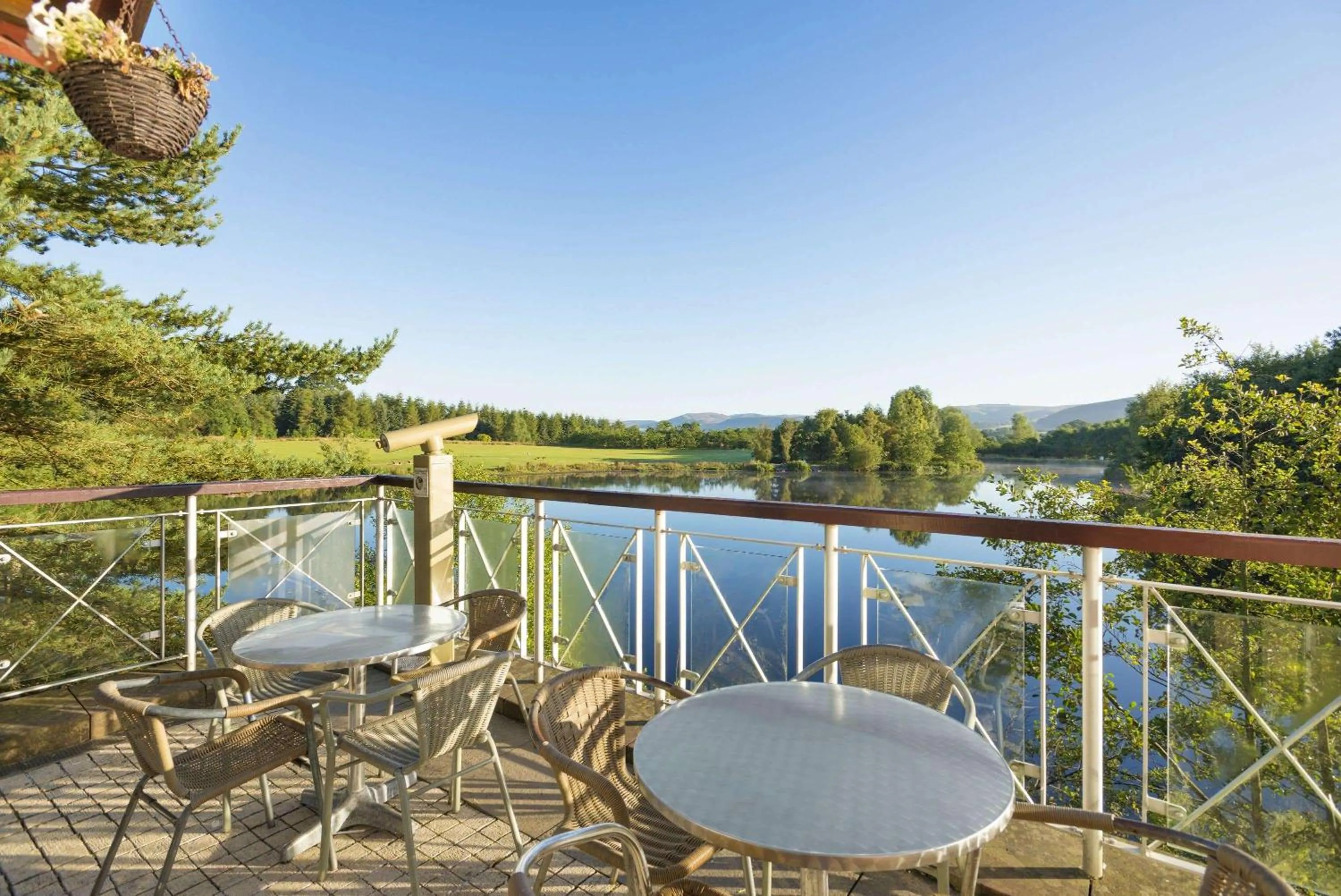 Property building in Days Inn Lockerbie - Annandale Water