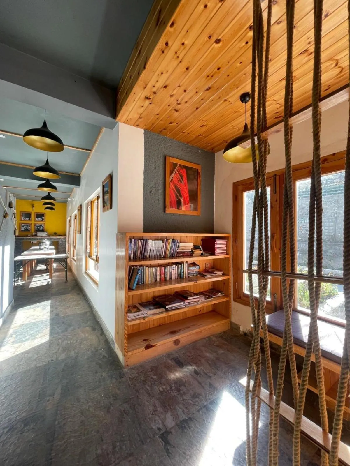 Library in Prakriti-The Retreat