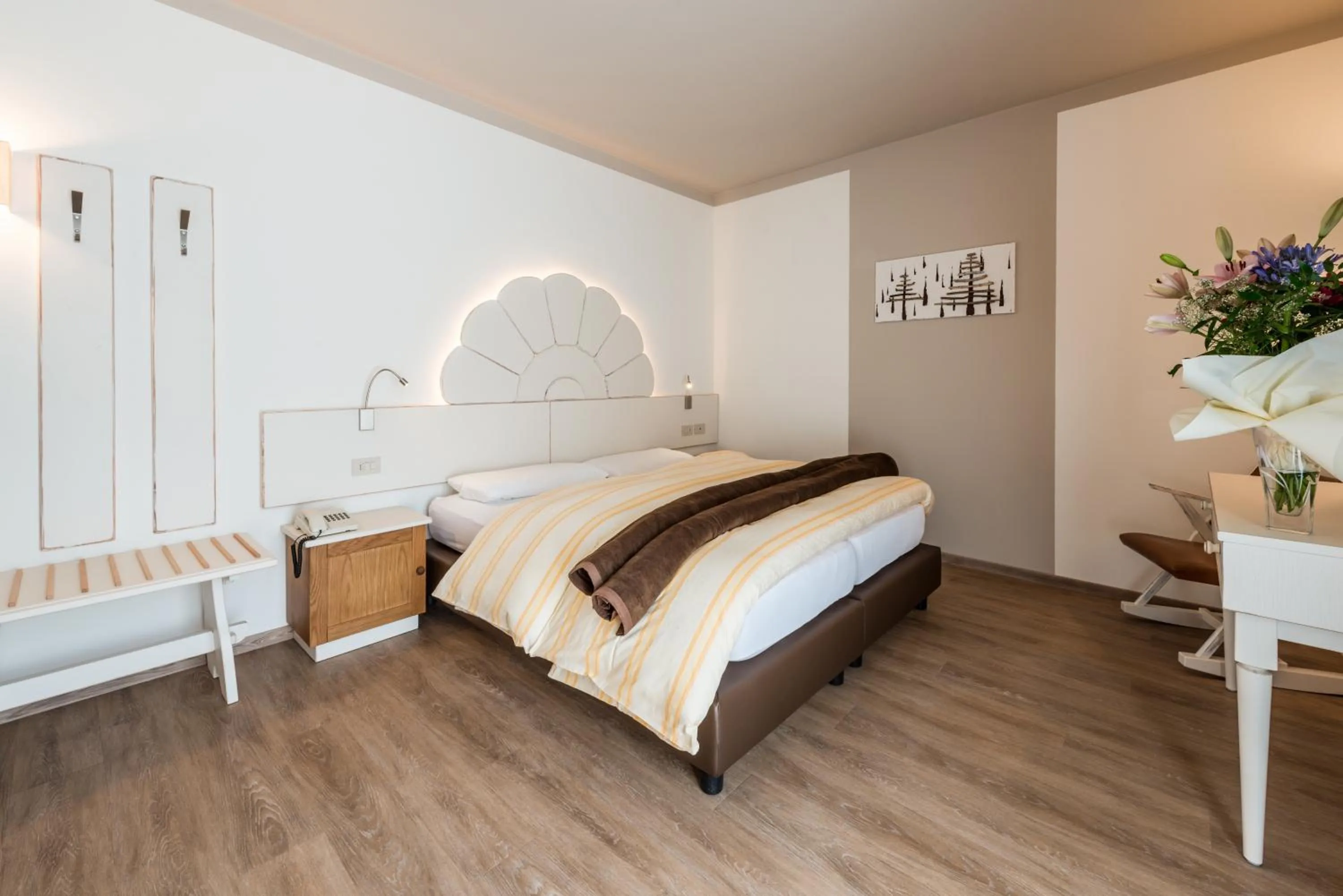 Photo of the whole room, Bed in Hotel Paradiso