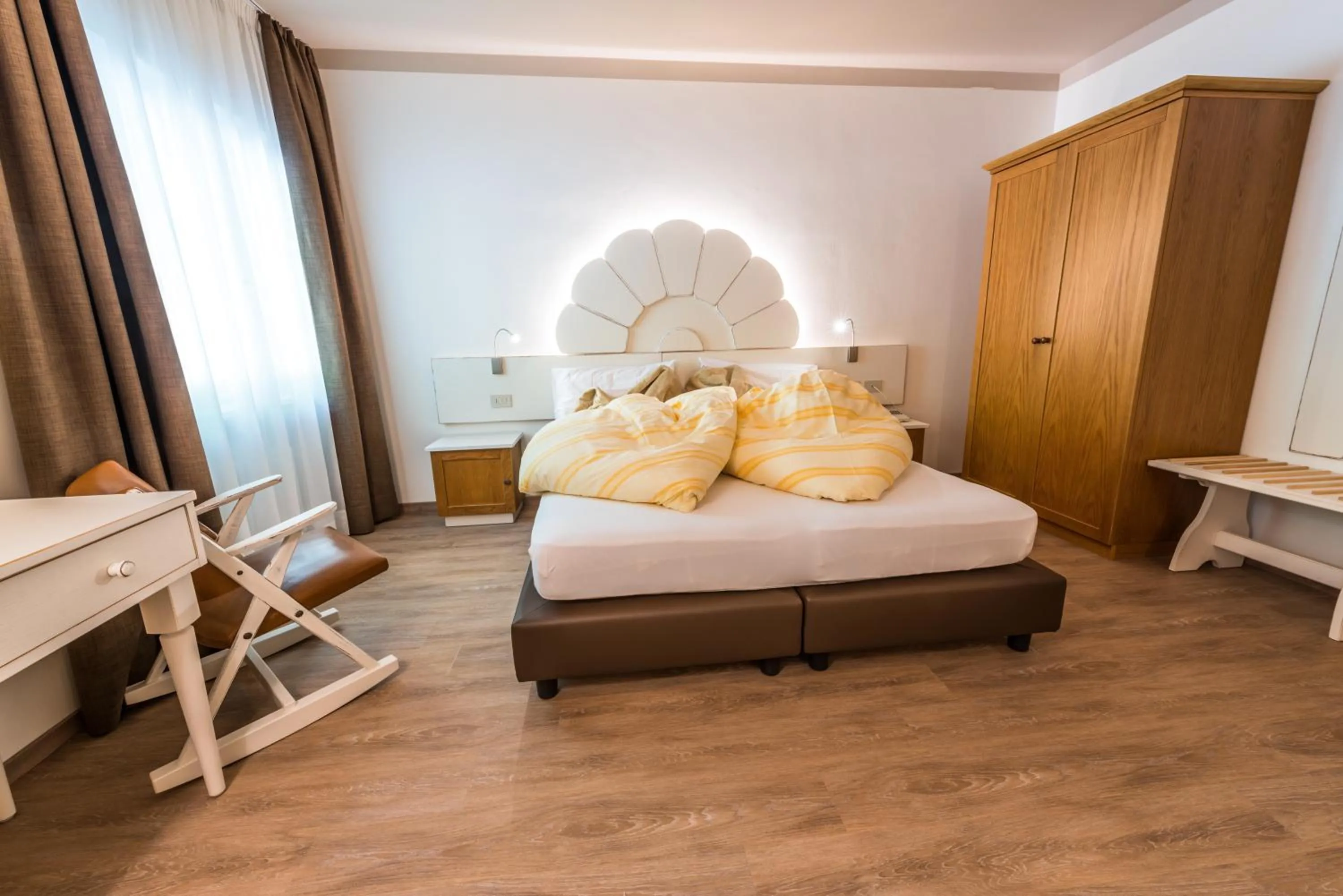 Photo of the whole room, Bed in Hotel Paradiso