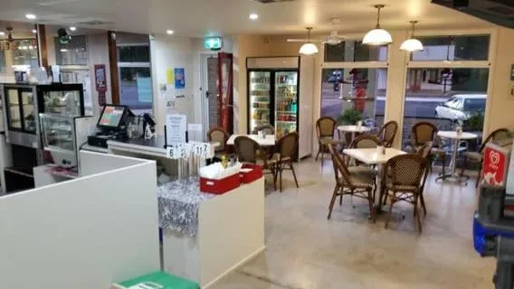 Restaurant/places to eat in Augathella Palms Motel