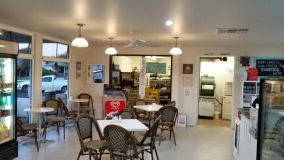 Restaurant/places to eat in Augathella Palms Motel
