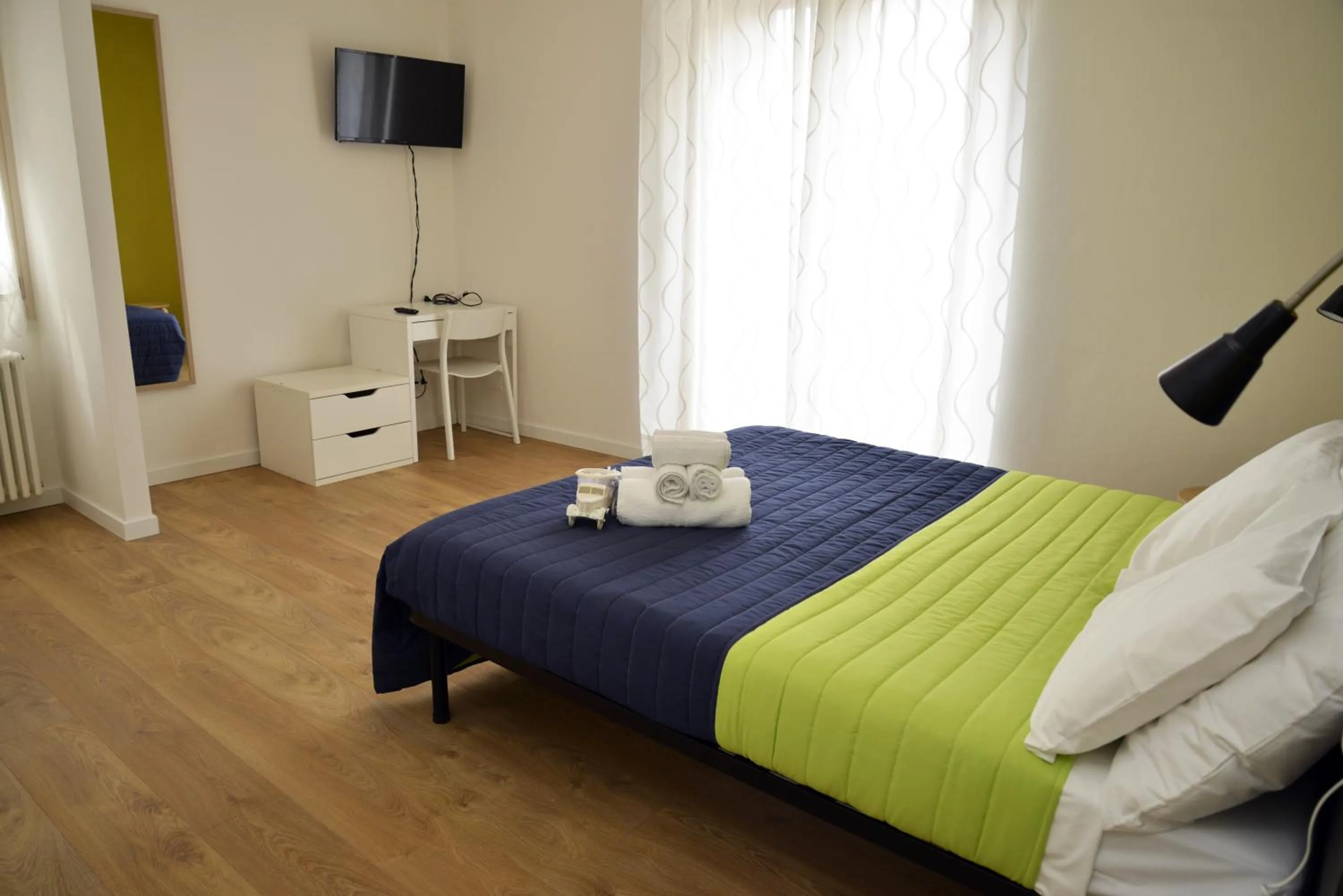 TV and multimedia, Bed in La Casa Ritrovata