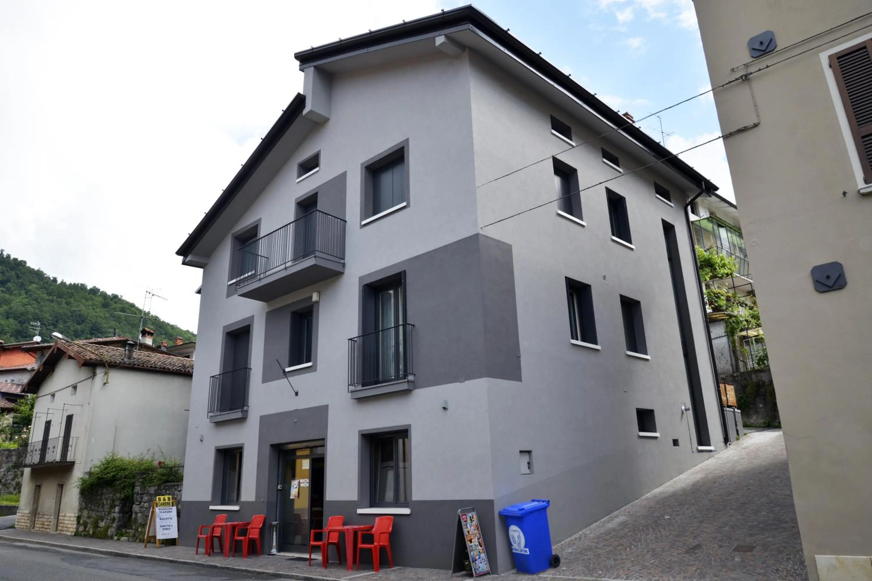 Property building in La Casa Ritrovata