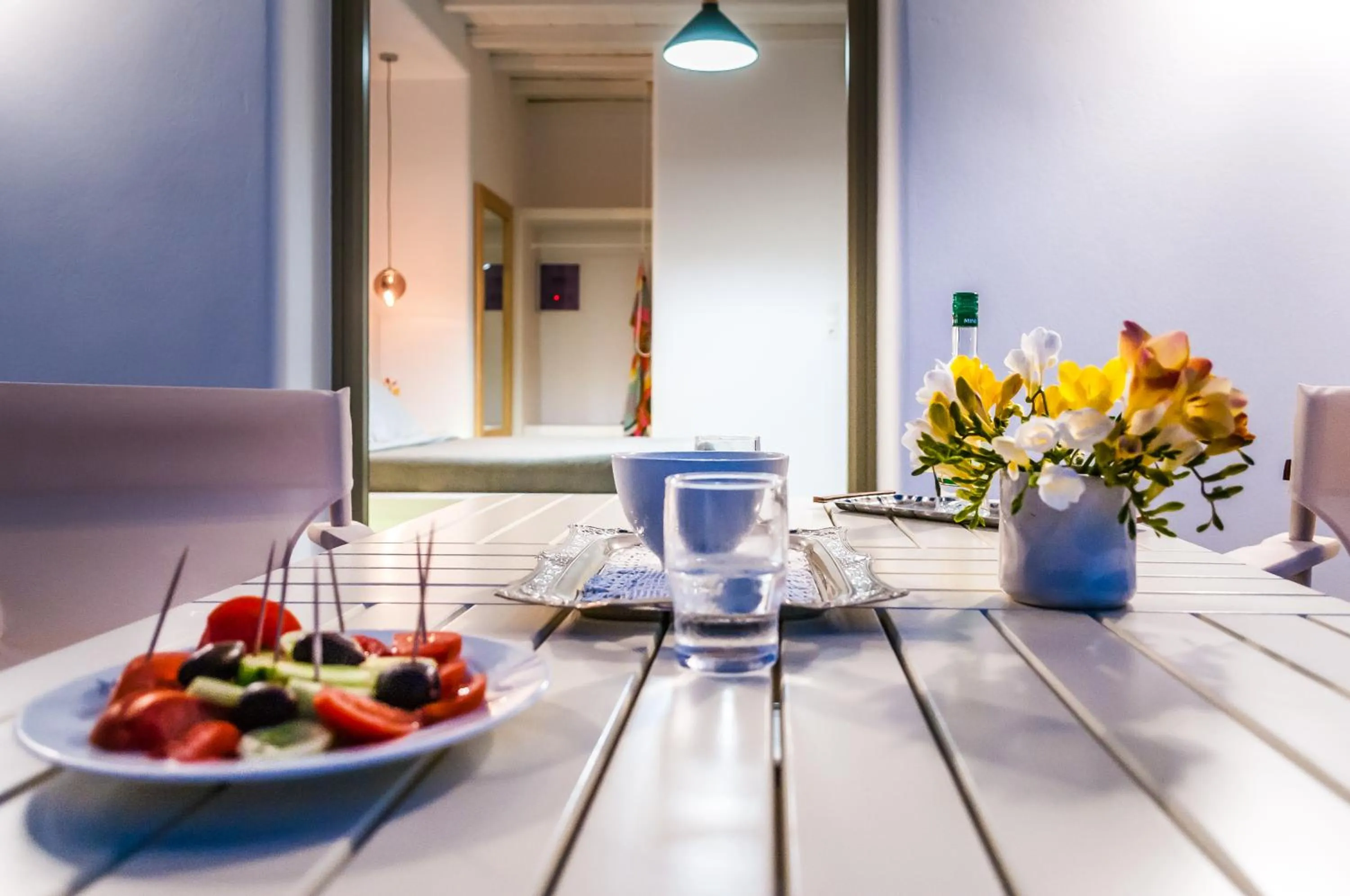 Food in Vilos Suites