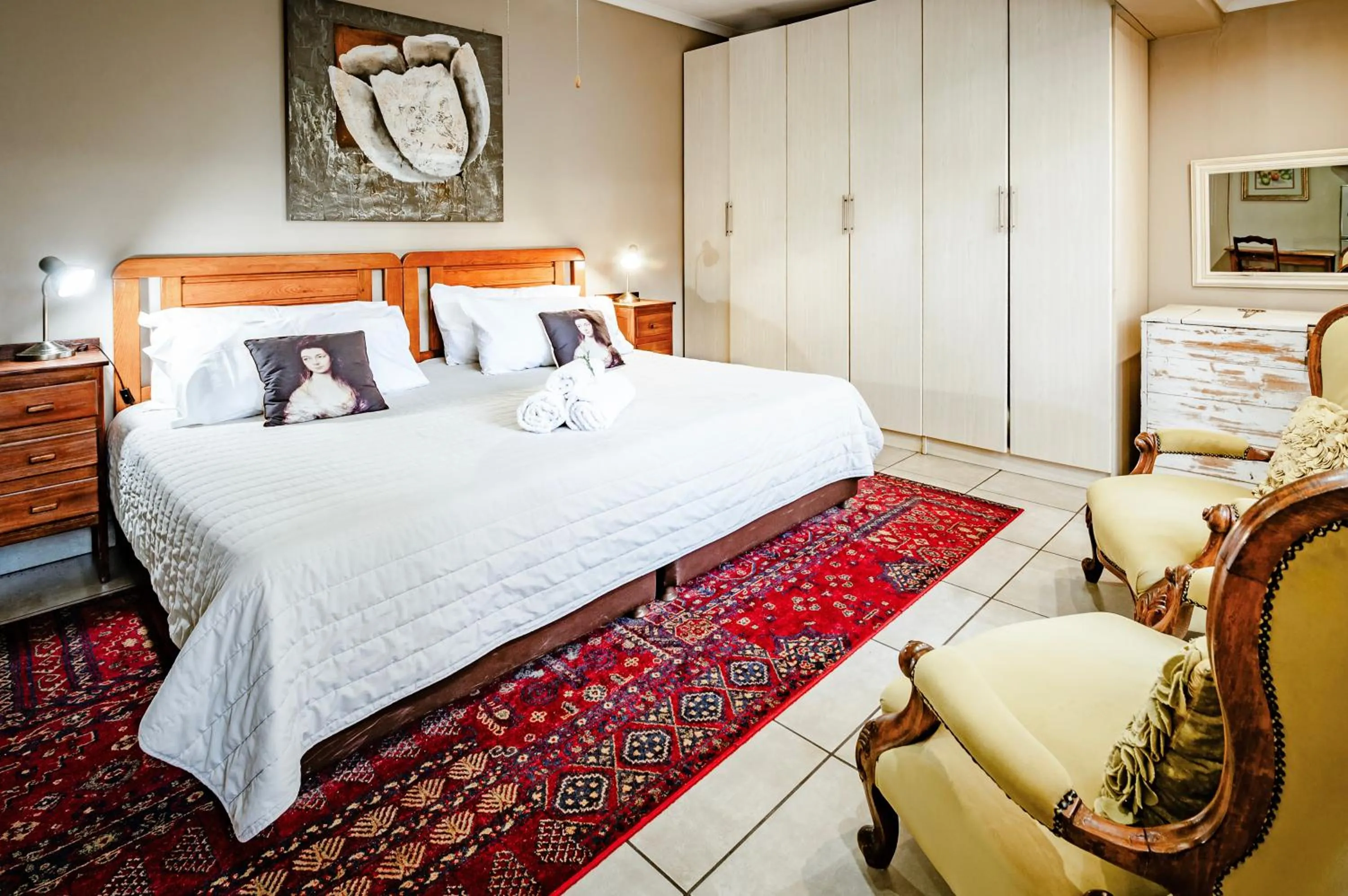 Bed in The Village in Hatfield