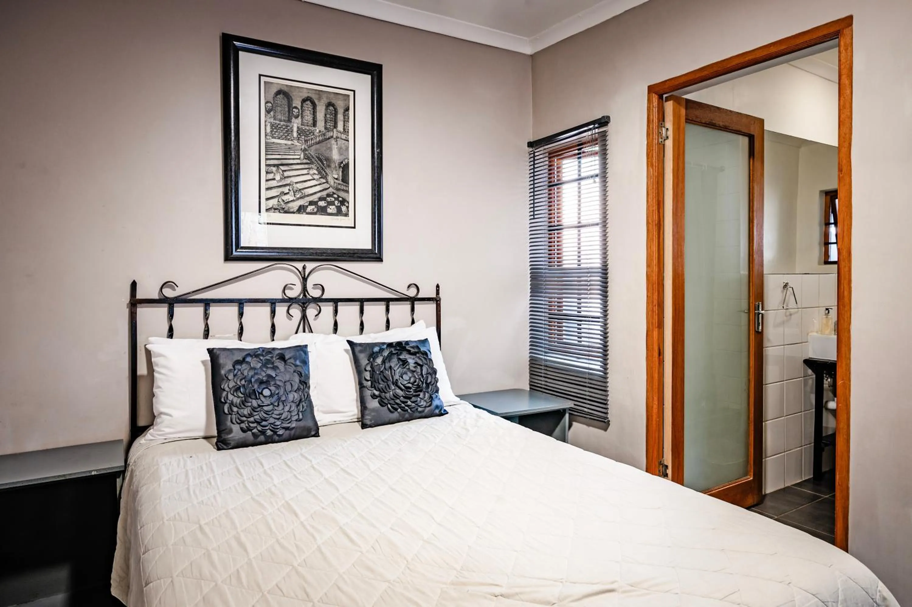 Bed in The Village in Hatfield