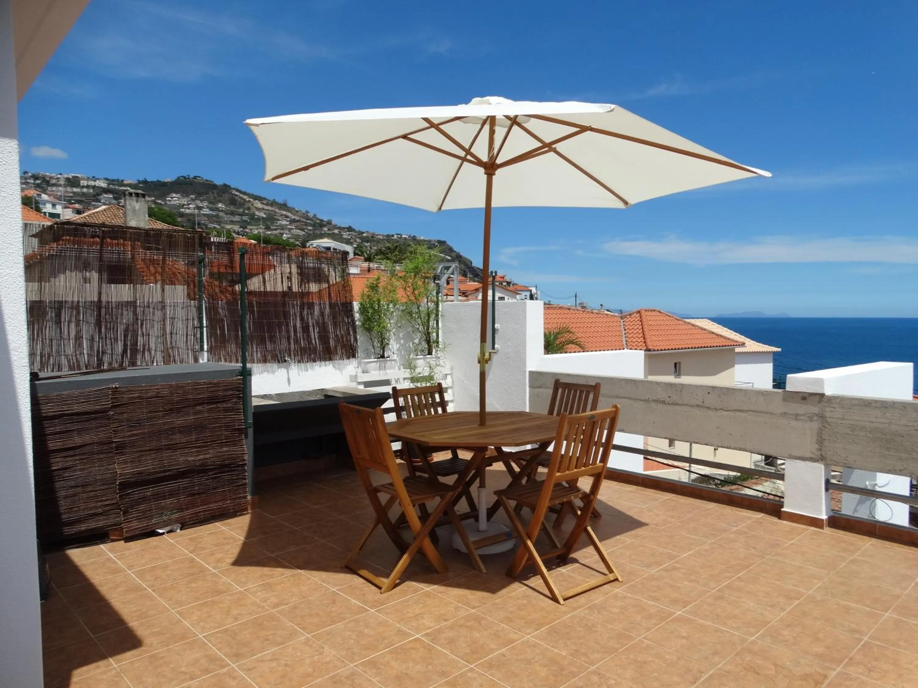 Property building in Barreirinha Funcho House