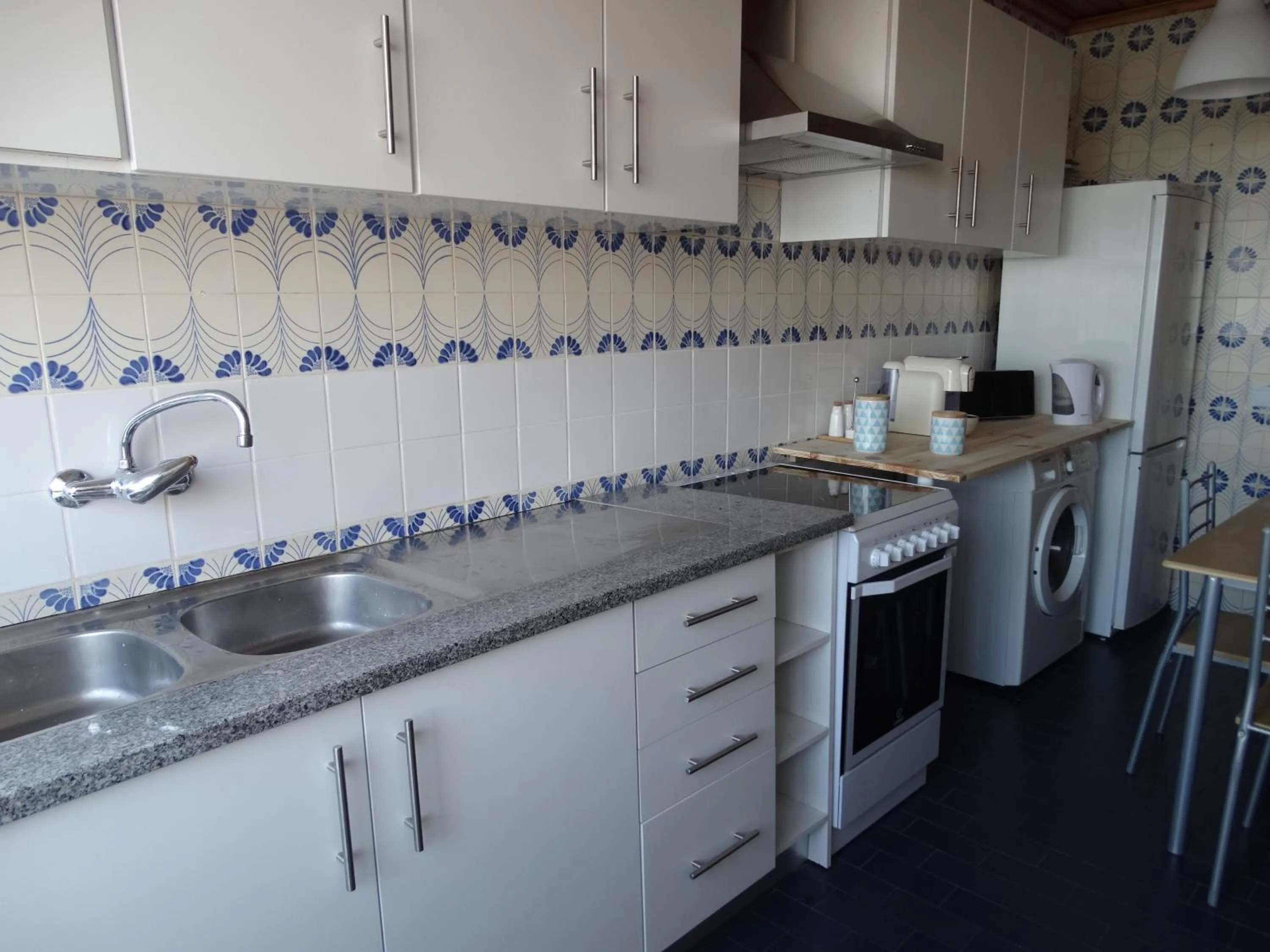 Kitchen or kitchenette in Barreirinha Funcho House