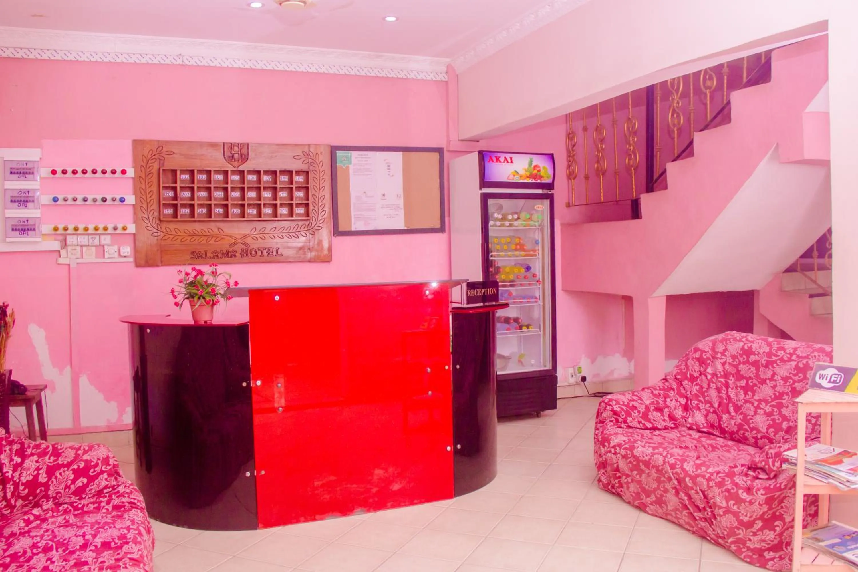 Lobby or reception in Salama Hôtel Majunga