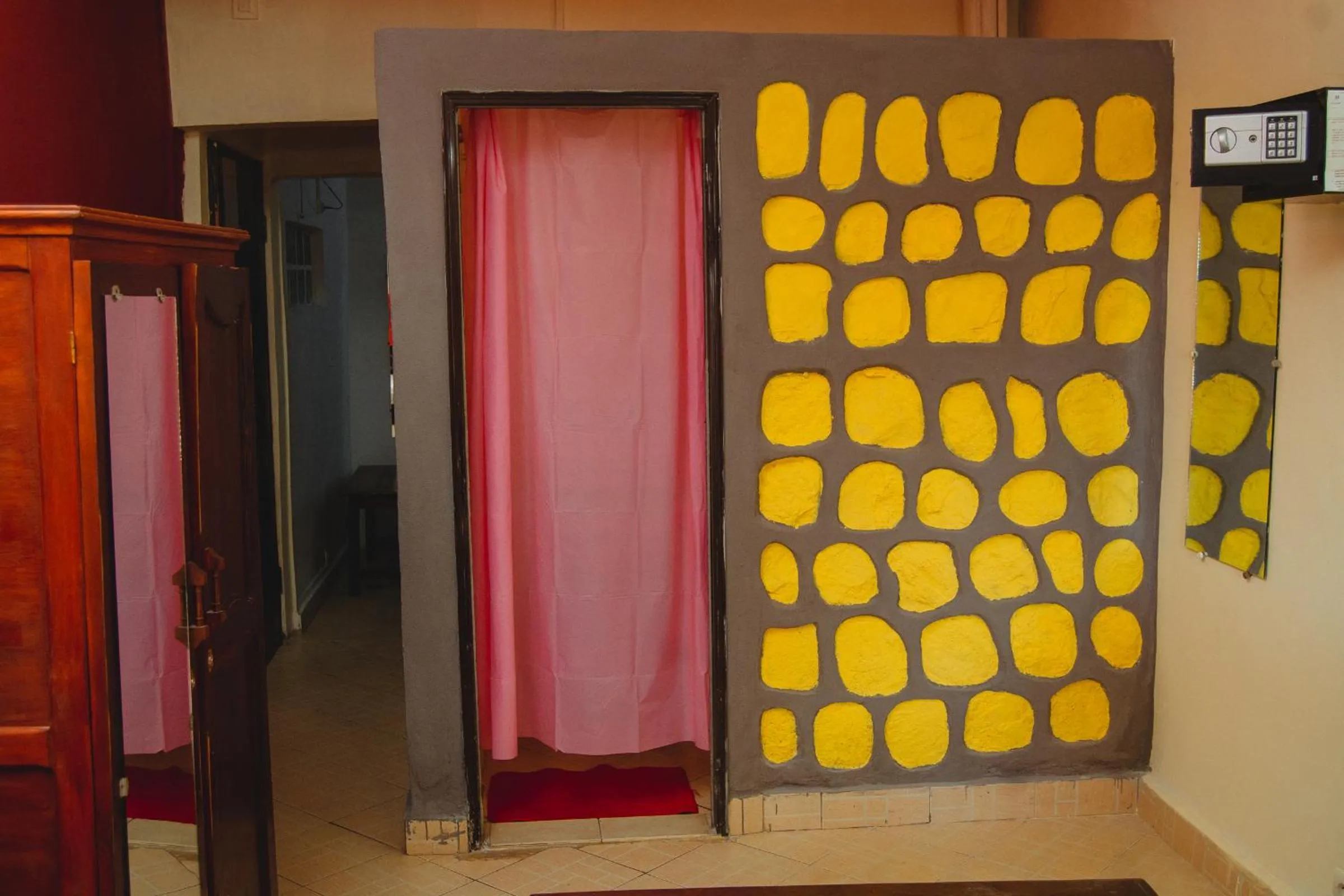 Bathroom in Salama Hôtel Majunga