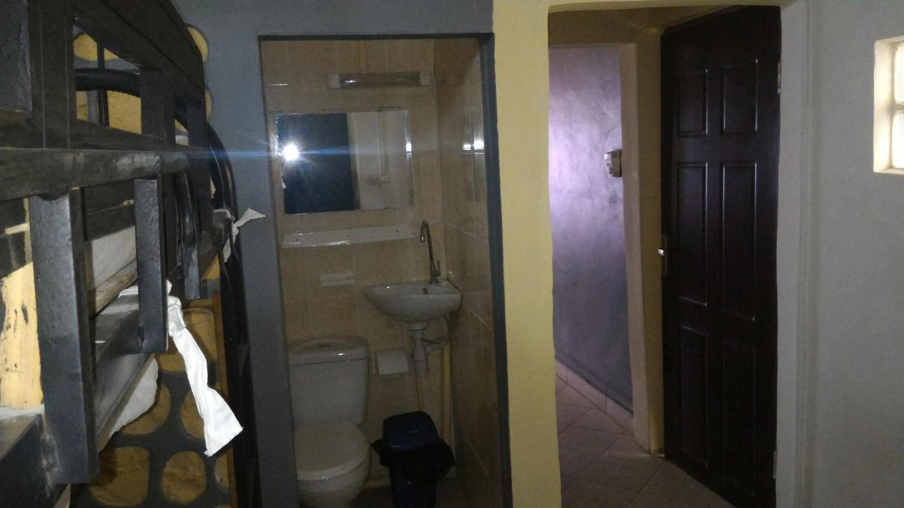 Photo of the whole room in Salama Hôtel Majunga