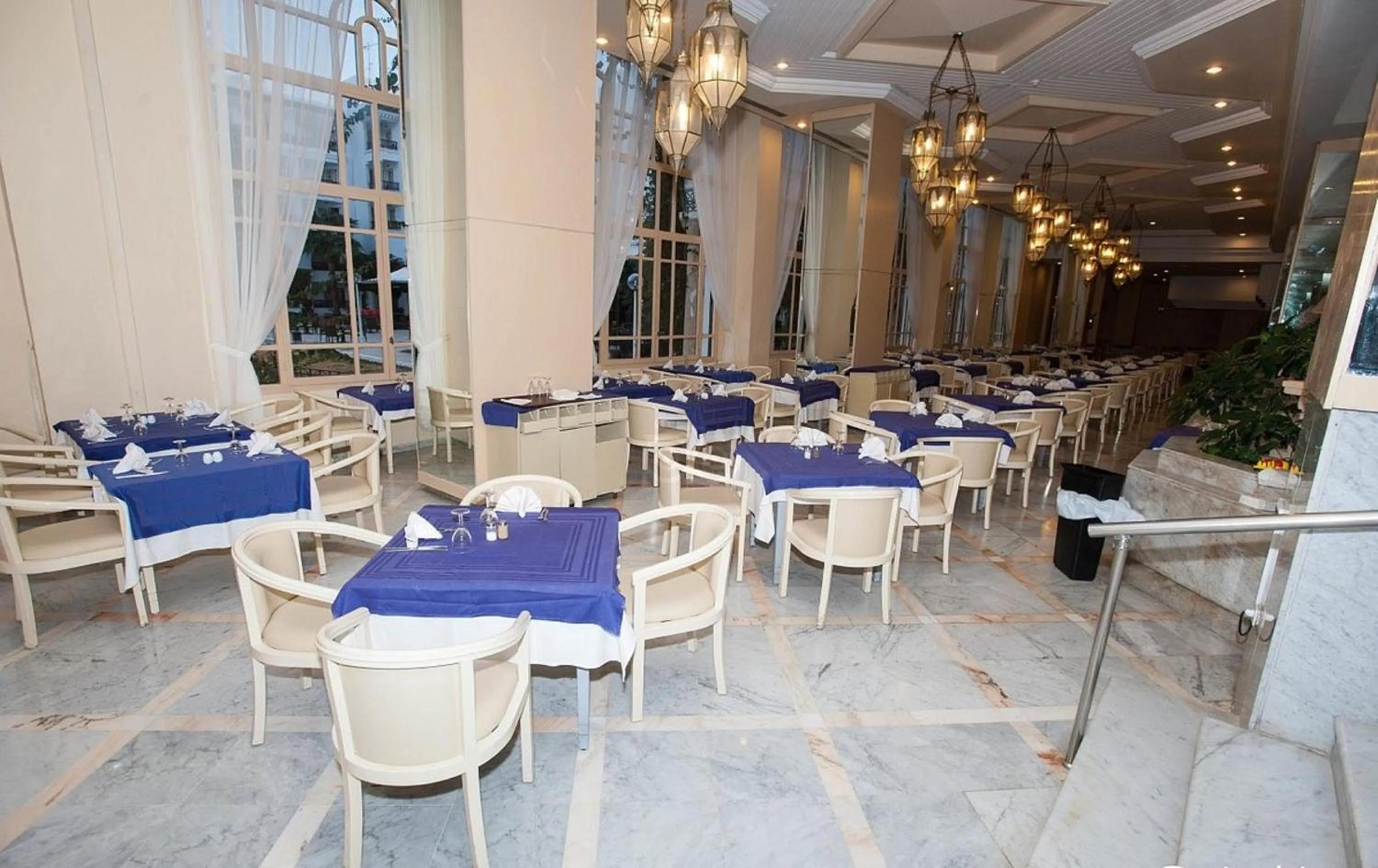 Restaurant/places to eat in Riviera Hotel - Family only