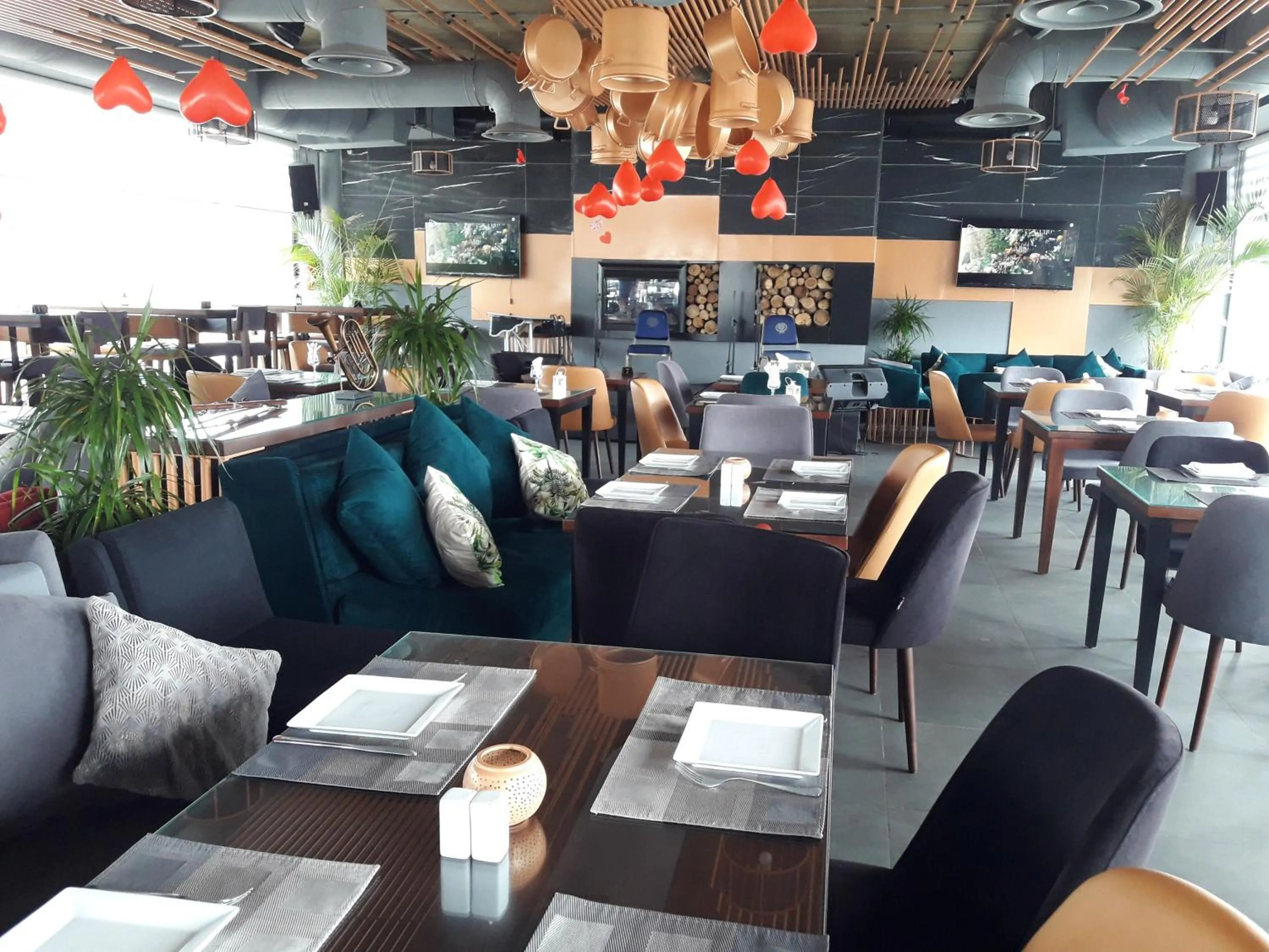 Communal lounge/ TV room in Riviera Hotel - Family only