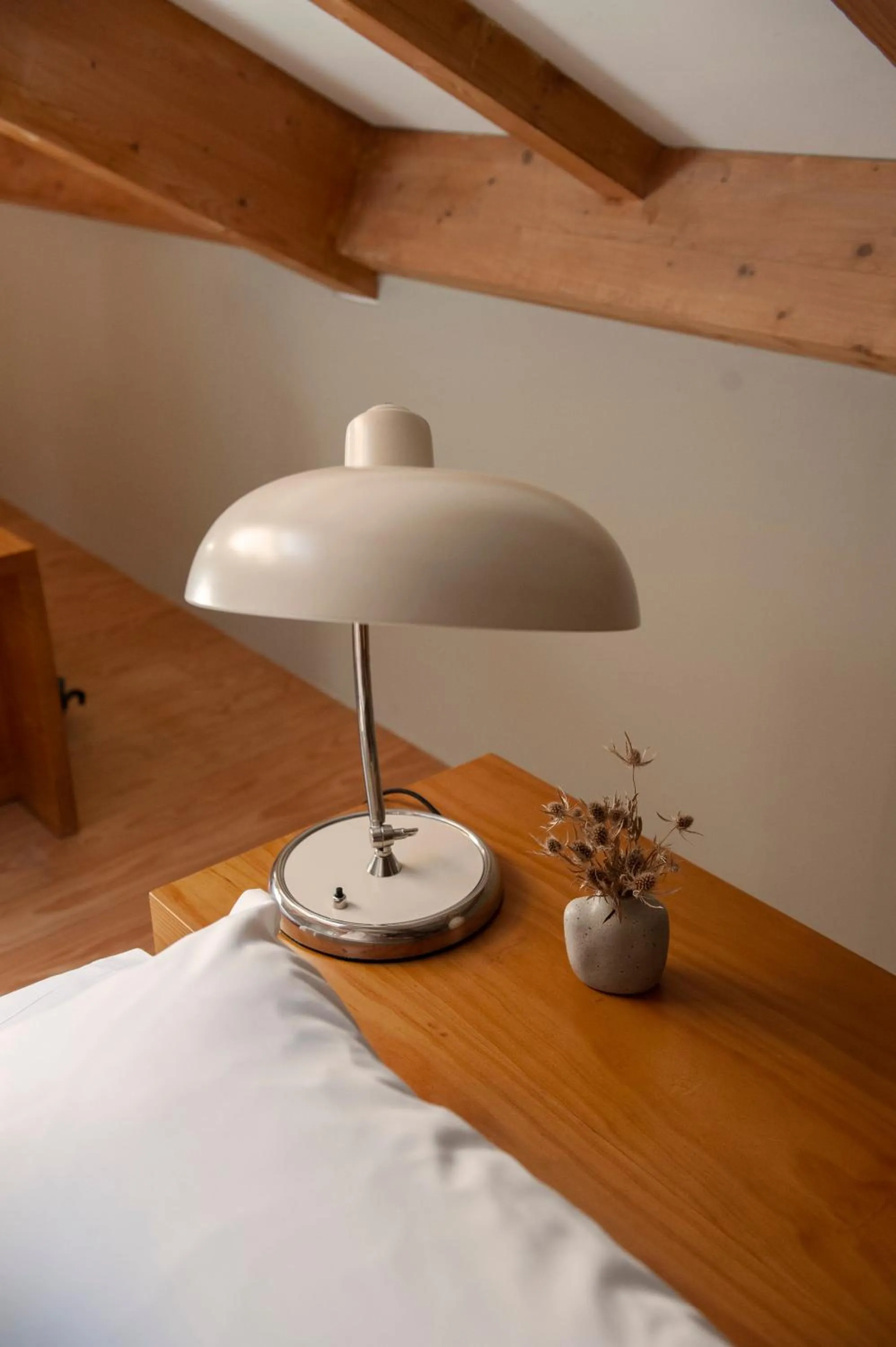 Decorative detail, Bed in Oporto Maison Alves da Veiga