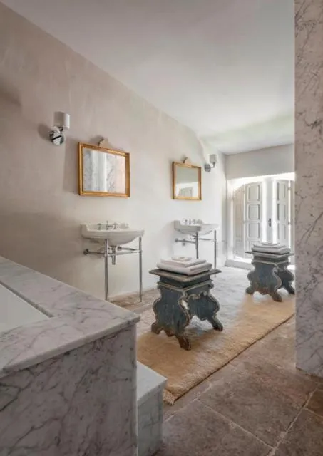 Bathroom in Les Maisons de l'Hôtel Particulier