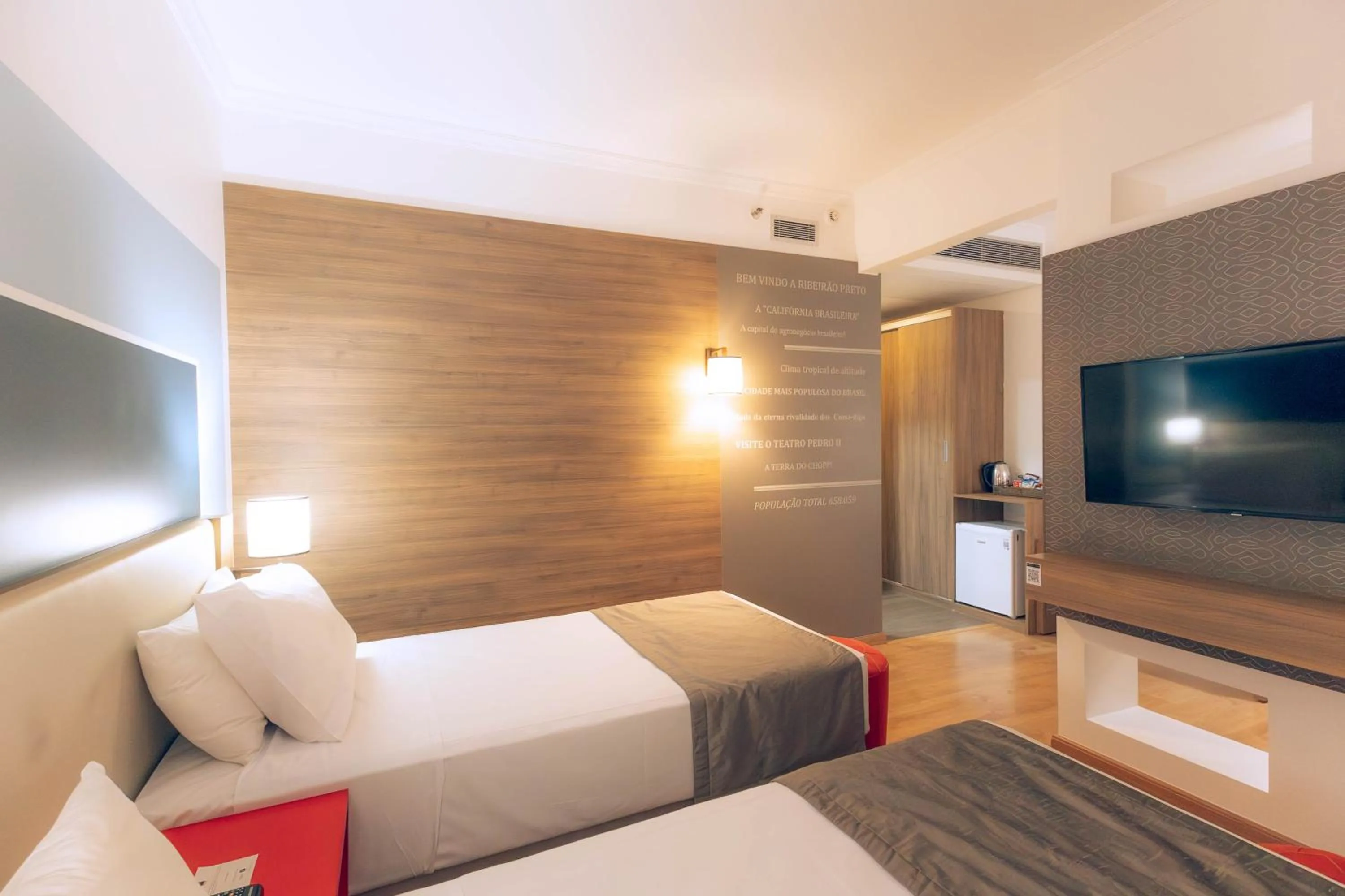 Bed in TRYP By Wyndham Ribeirão Preto