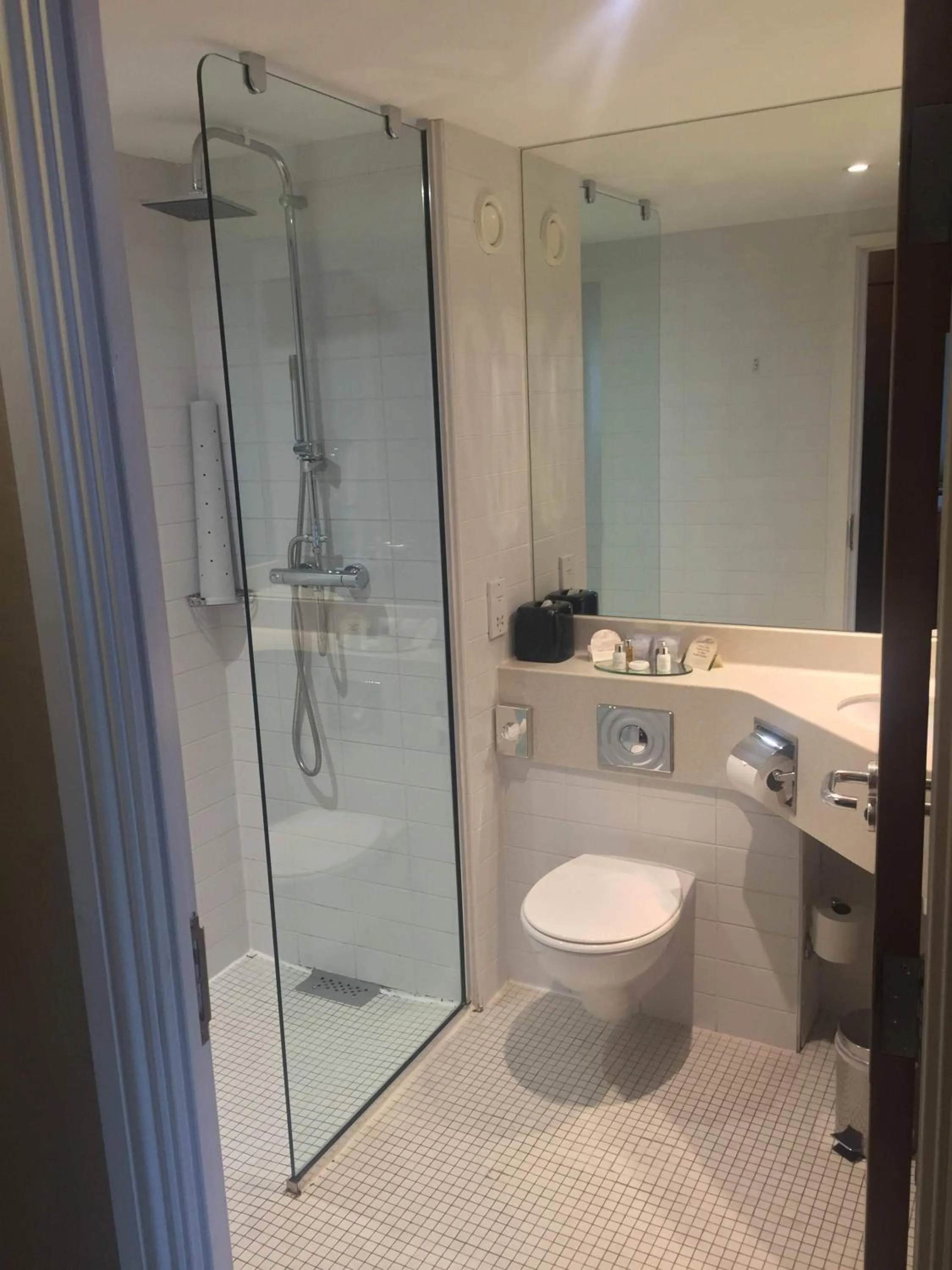 Bathroom in Alona Hotel