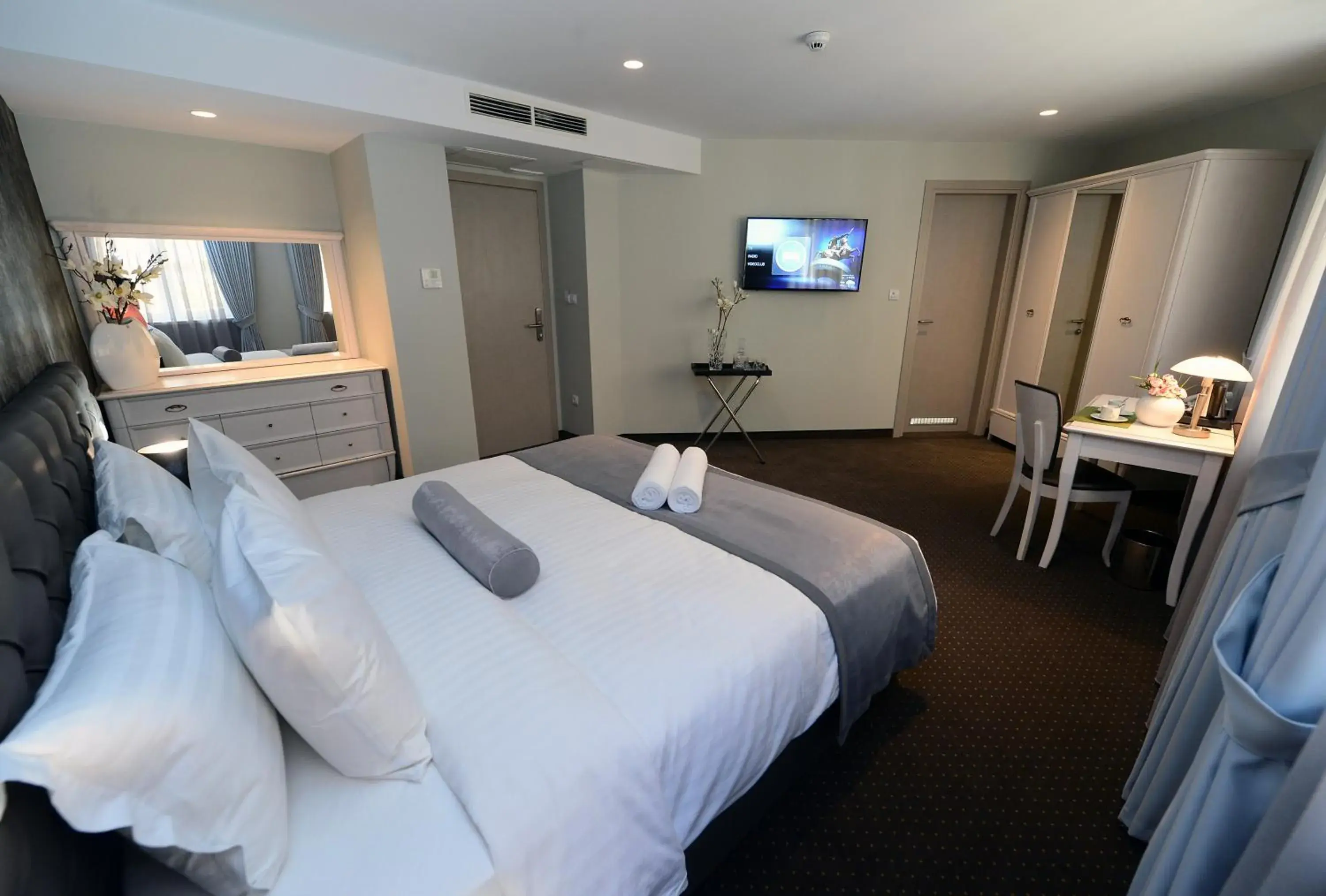 Bed in Alexandar Square Boutique Hotel Bed in Alexandar Square Boutique Hotel