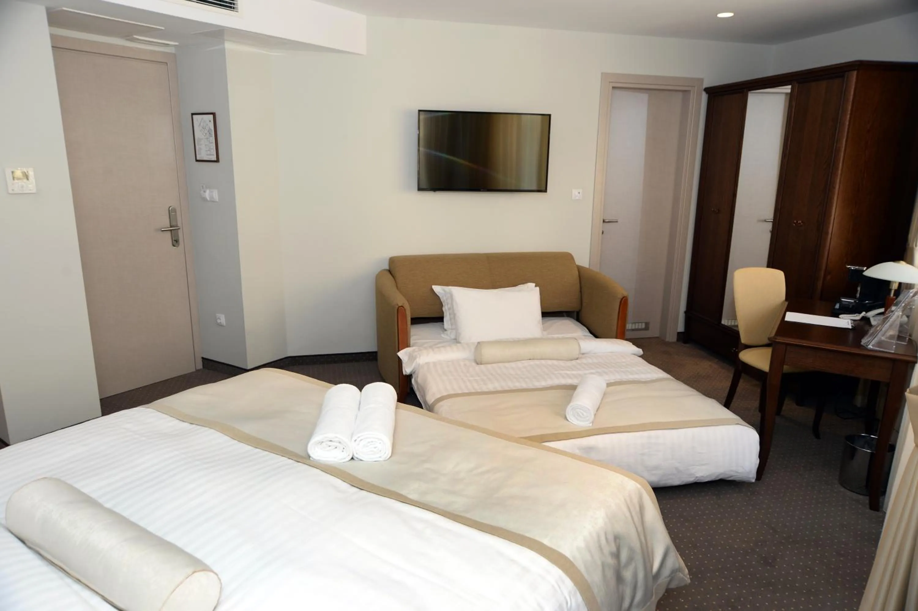 Bedroom, Bed in Alexandar Square Boutique Hotel