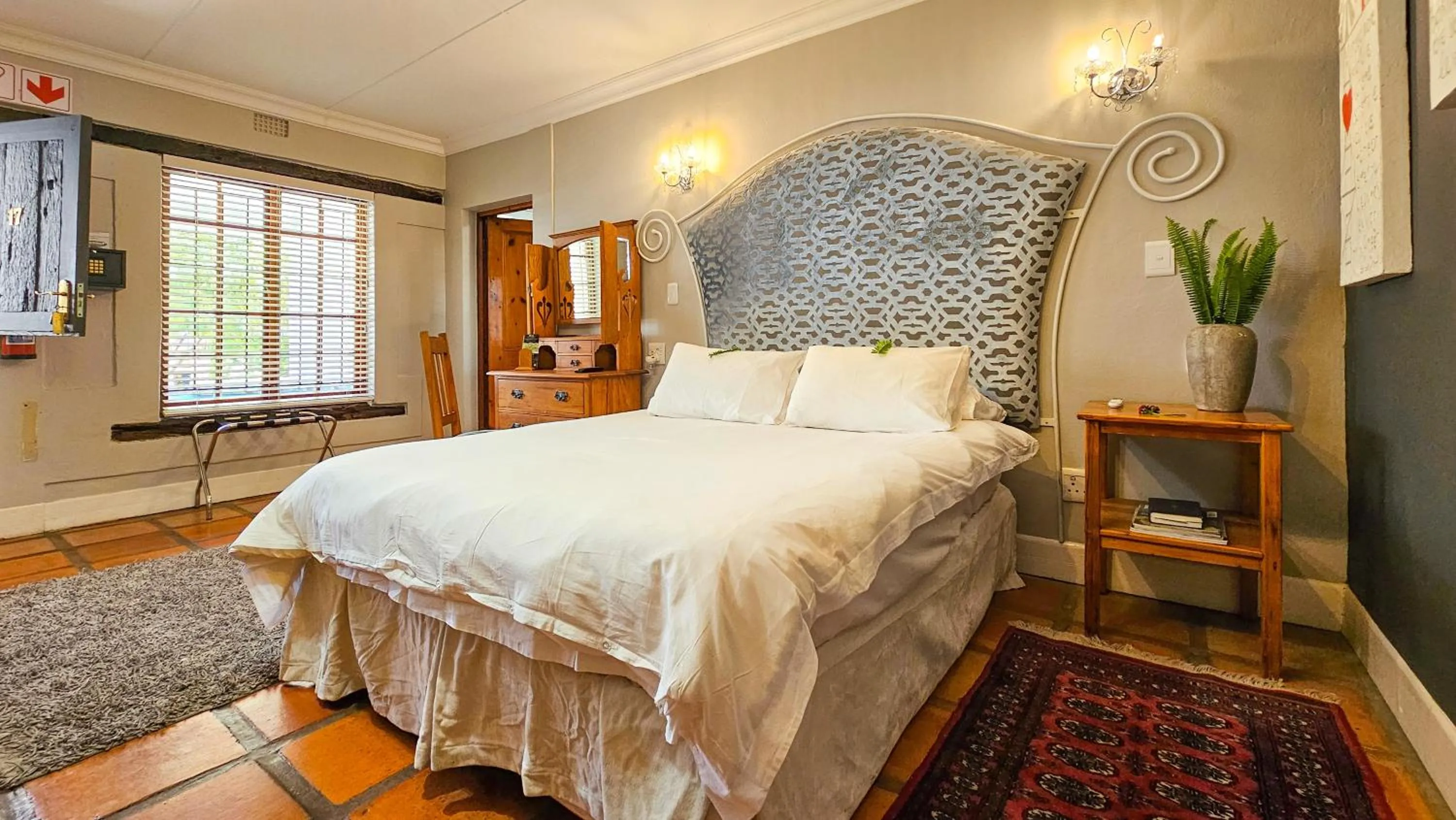 Bed in De Opstal Country Lodge