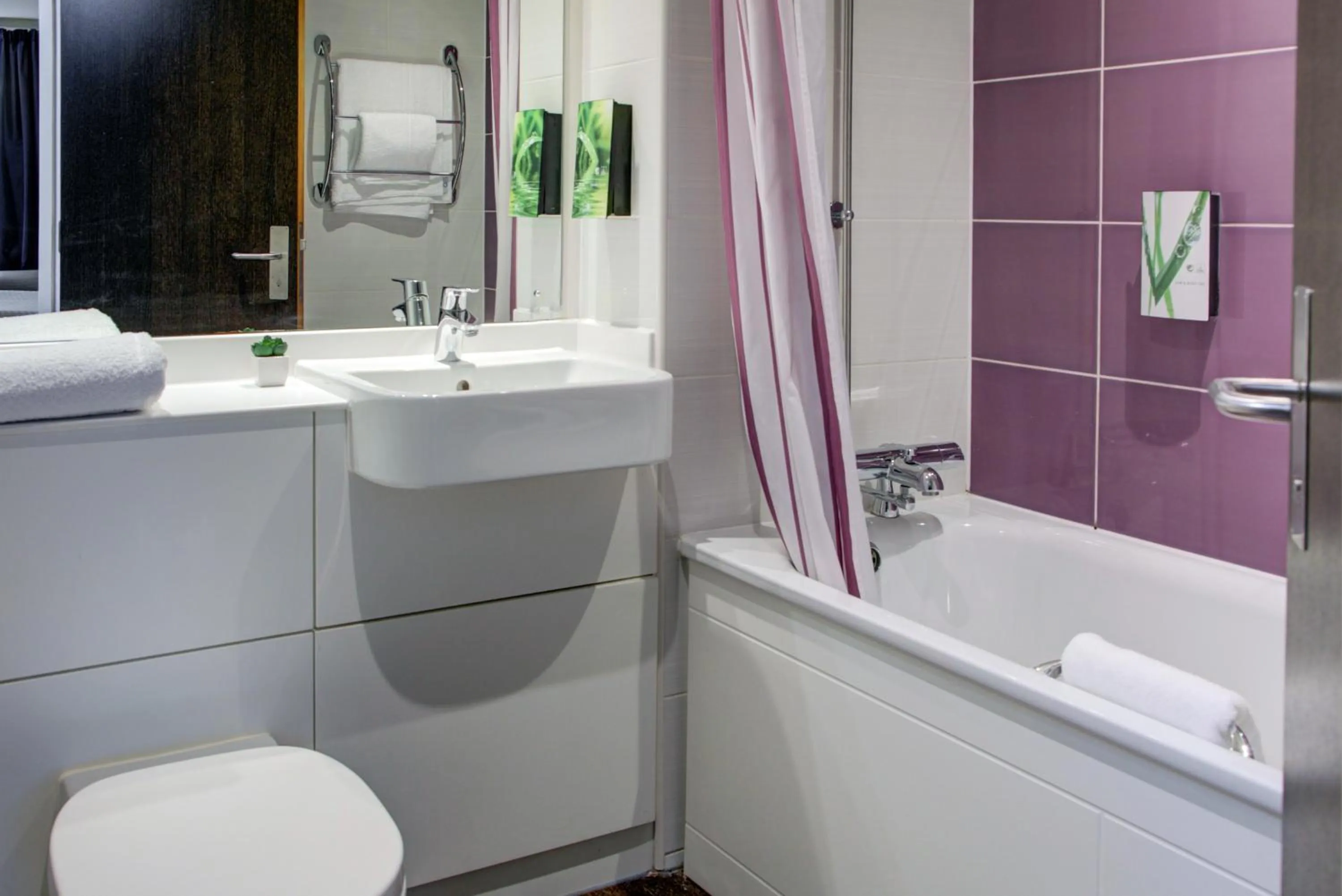 Bathroom in The Magnum Hotel Sunderland, Sure Hotel Collection by Best Western