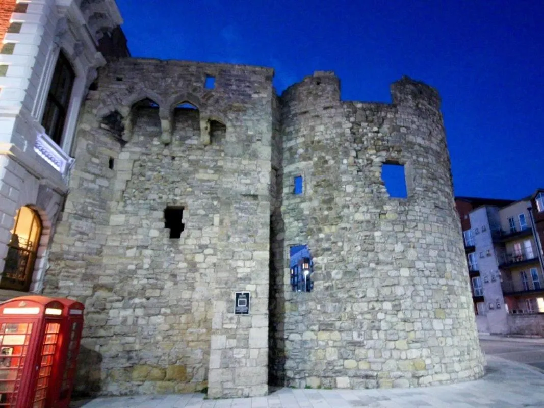 Other in Beddoe Apartments