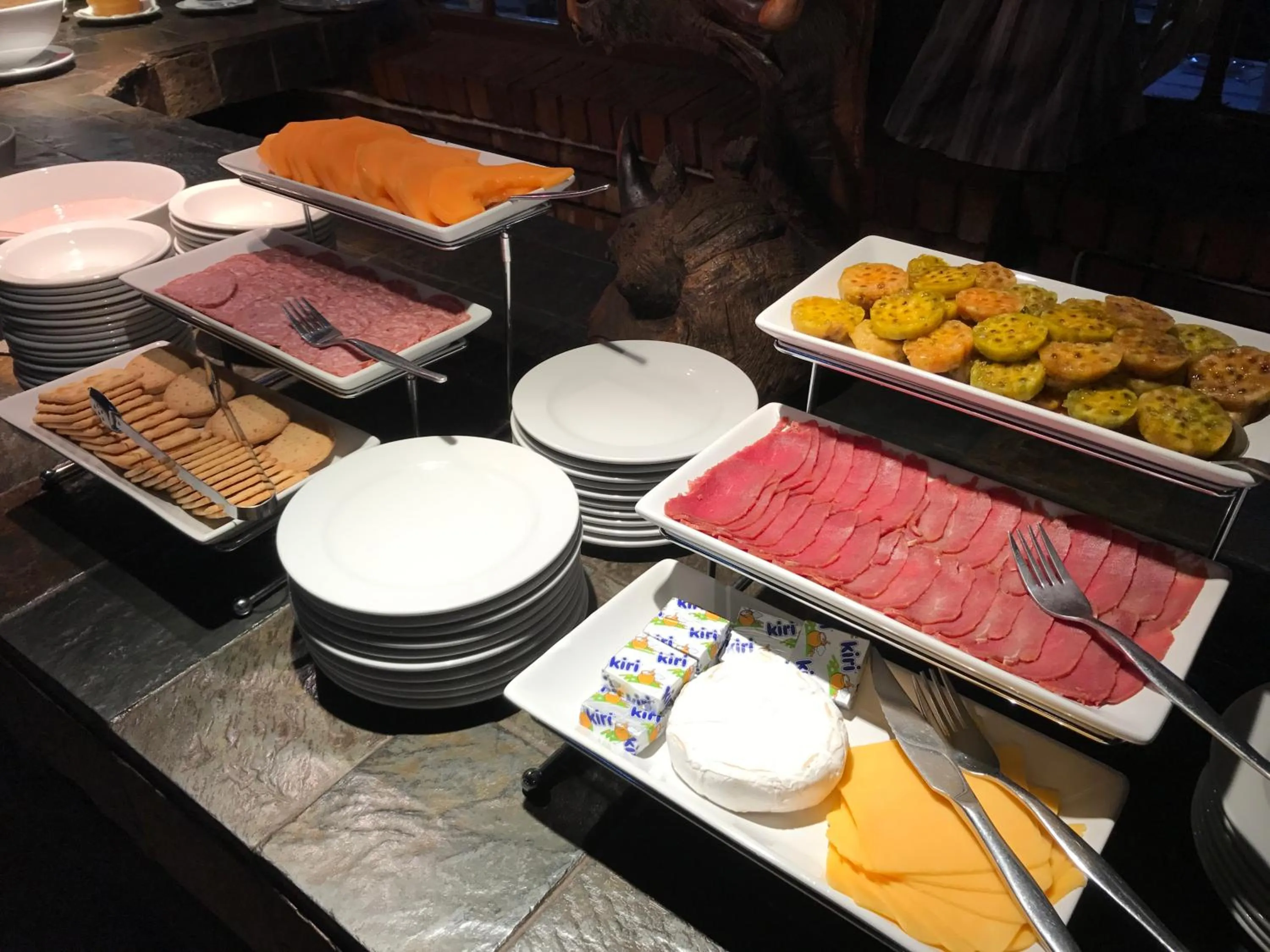 Breakfast in Red Sands Country Lodge