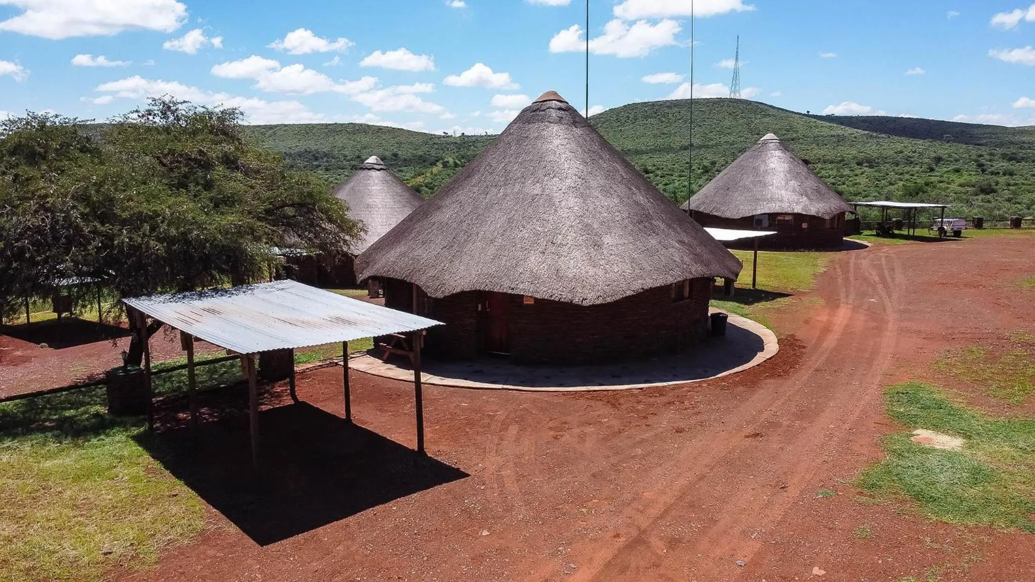 Property building in Red Sands Country Lodge