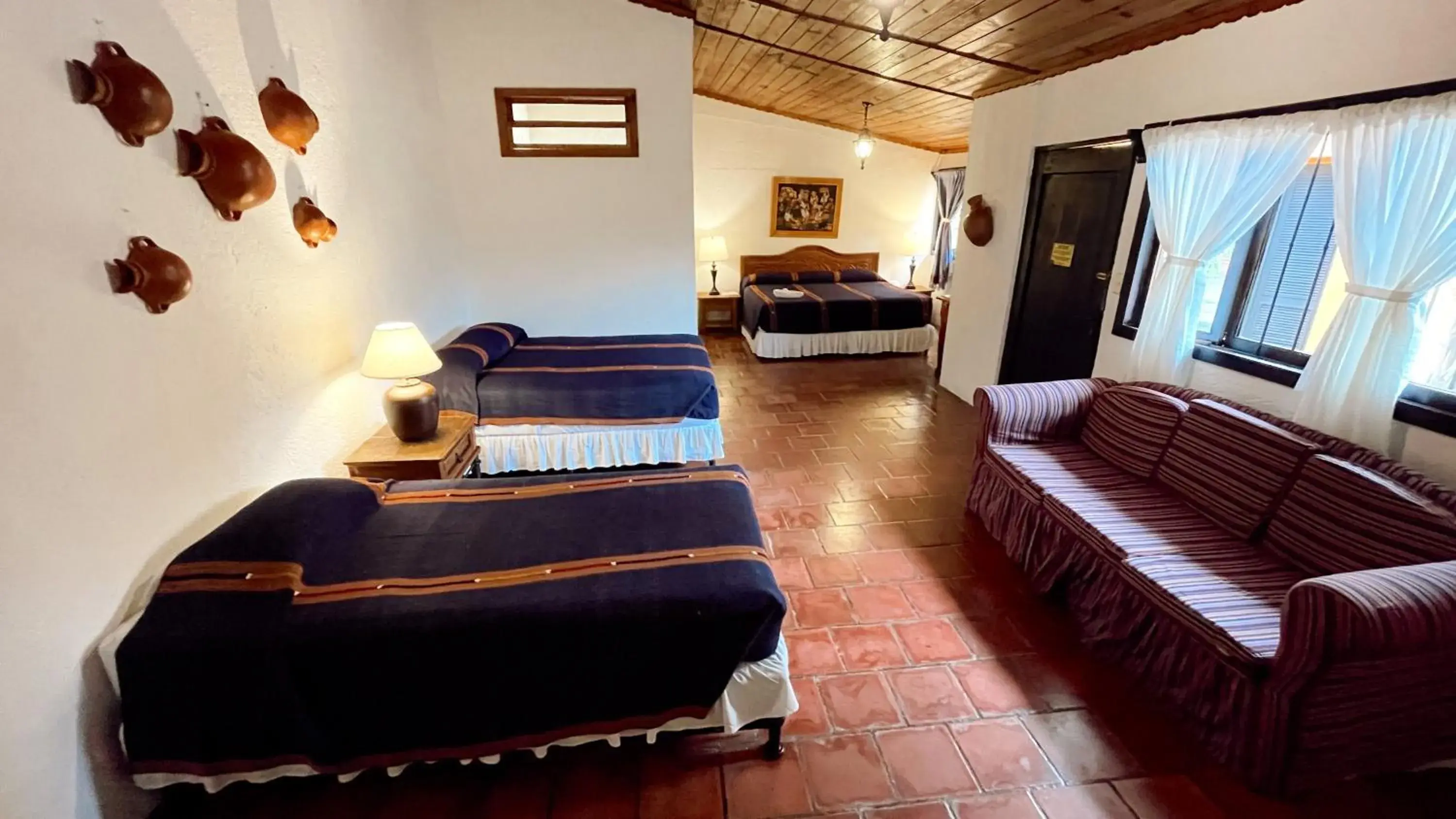 Deluxe Family Room in Hotel Toliman Deluxe Family Room in Hotel Toliman